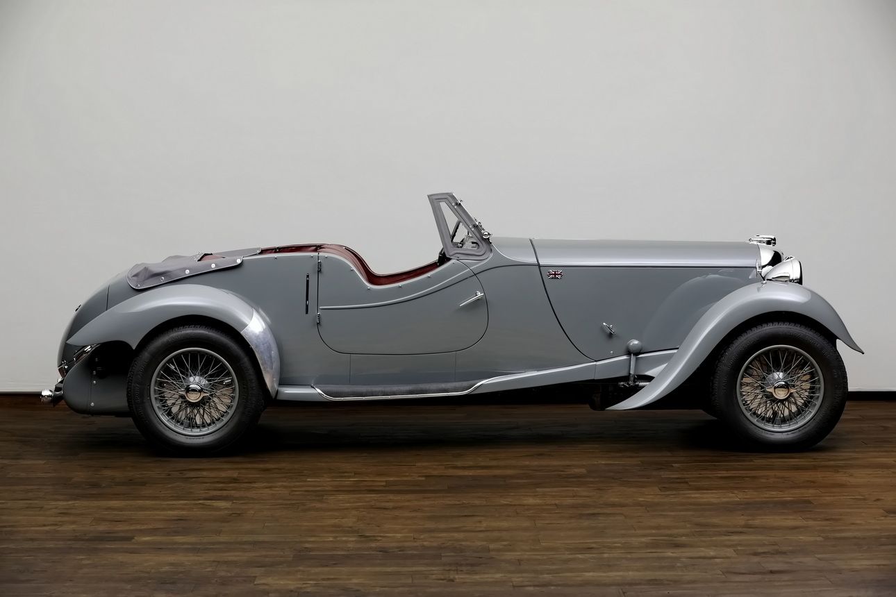 LG 45 Rapide Tourer 9
