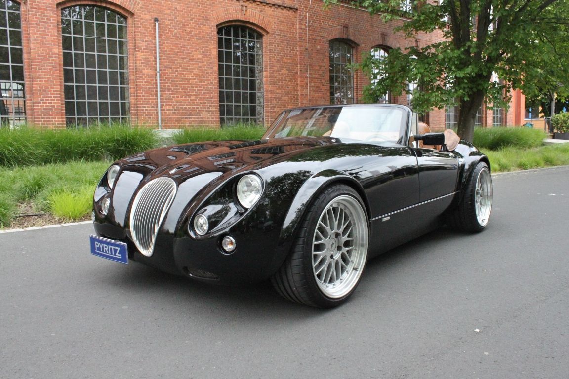 MF 3 Roadster 2