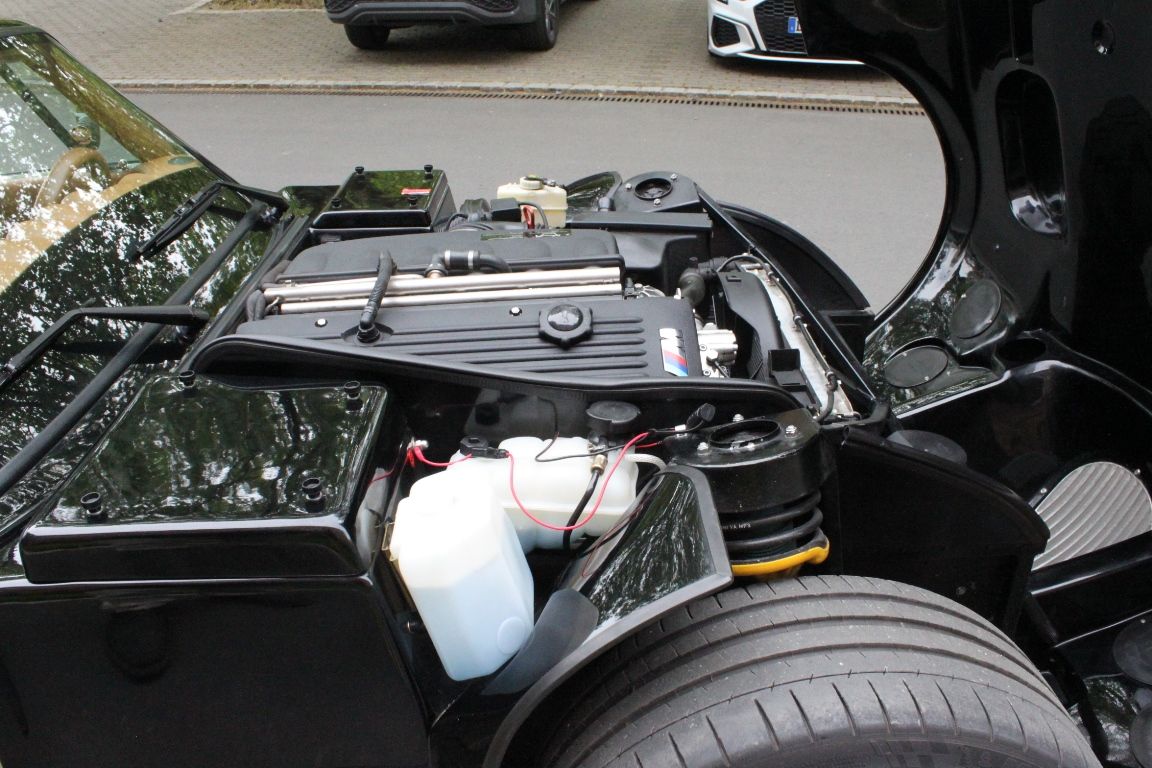 MF 3 Roadster 8