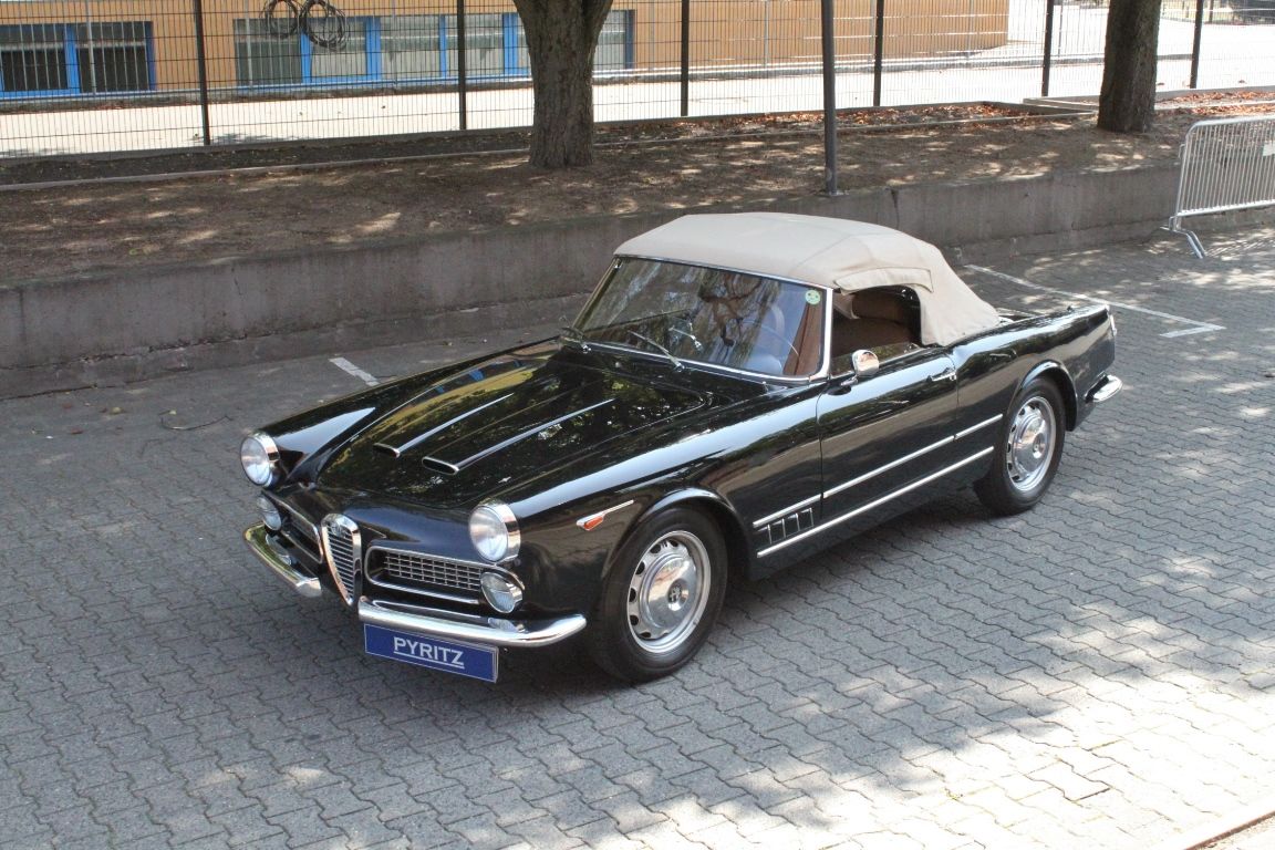 Alfa Romeo Touring Spider 2000 3