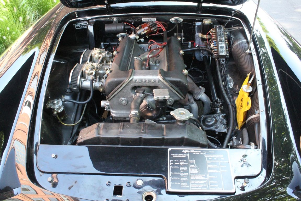 Alfa Romeo Touring Spider 2000 7