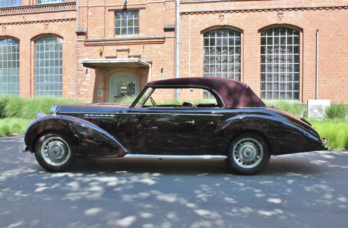 Bugatti Type 49 Kabriolet 7