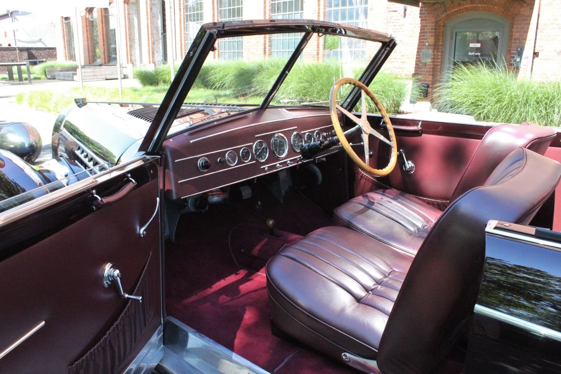 Bugatti Type 49 Kabriolet 13