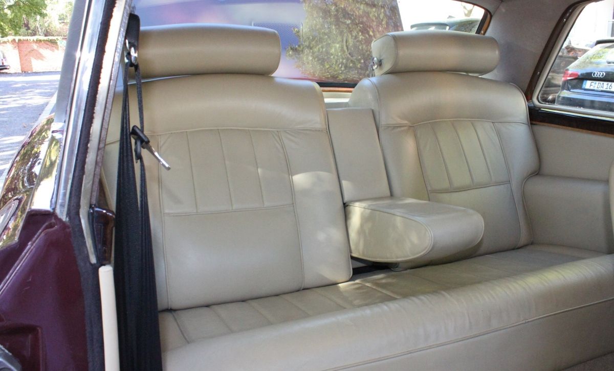 Corniche, 2 Door Saloon 11