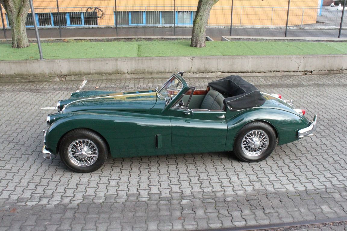 Jaguar XK 140 DHC 7