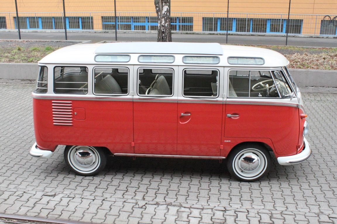 Volkswagen T1 Samba Bus 6