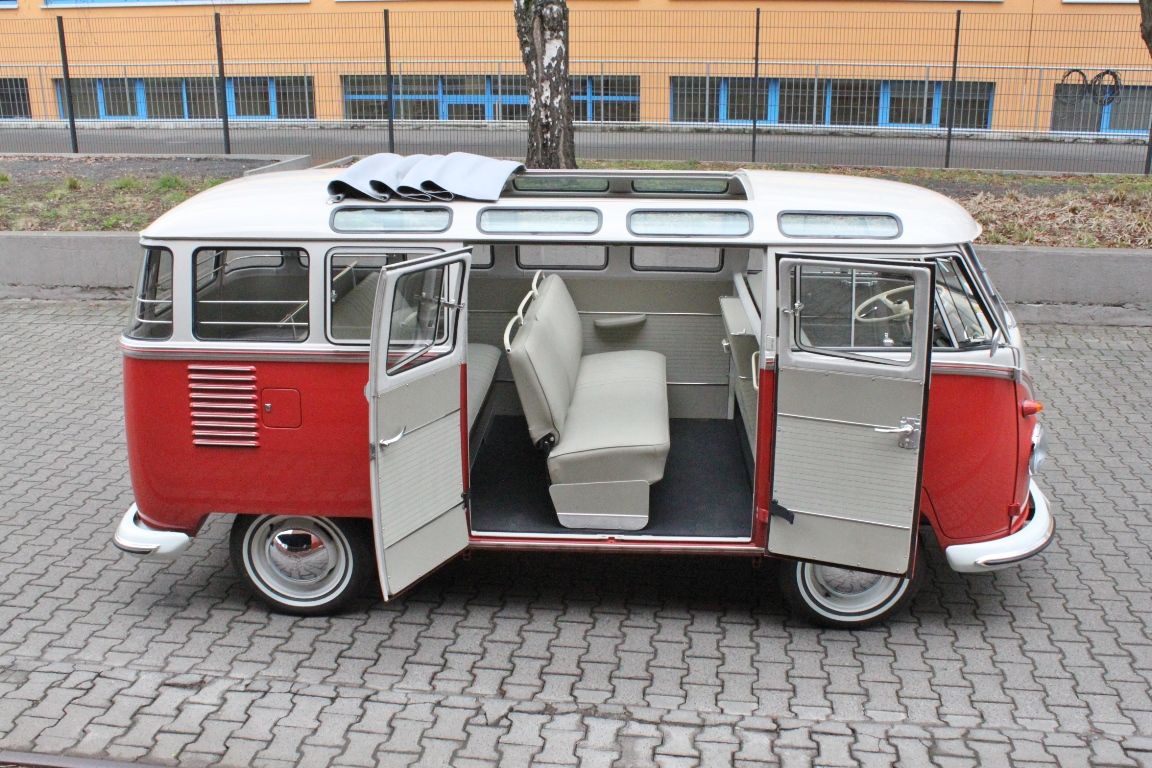 Volkswagen T1 Samba Bus 8