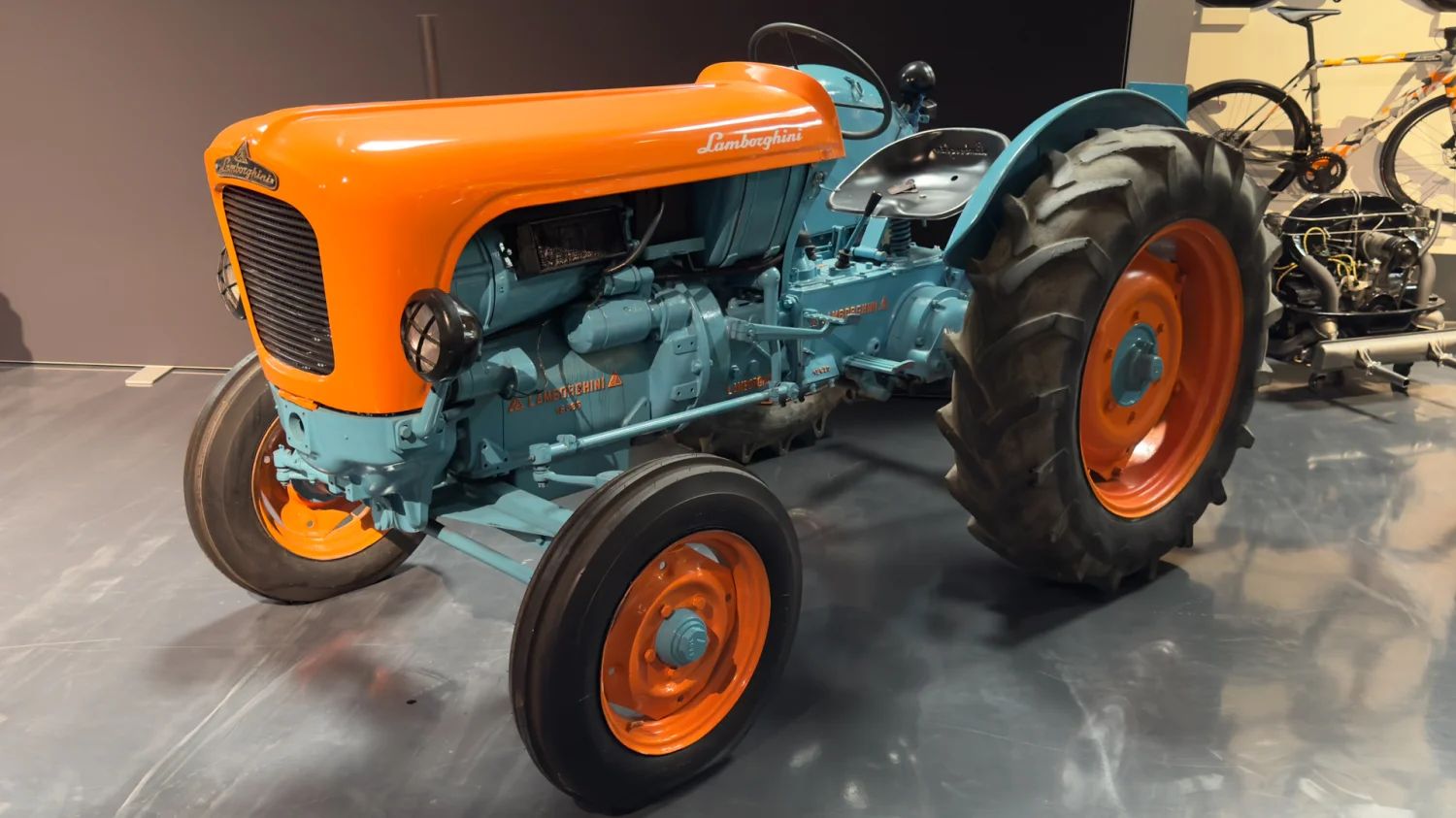 Lamborghini DLA35 3352R 5