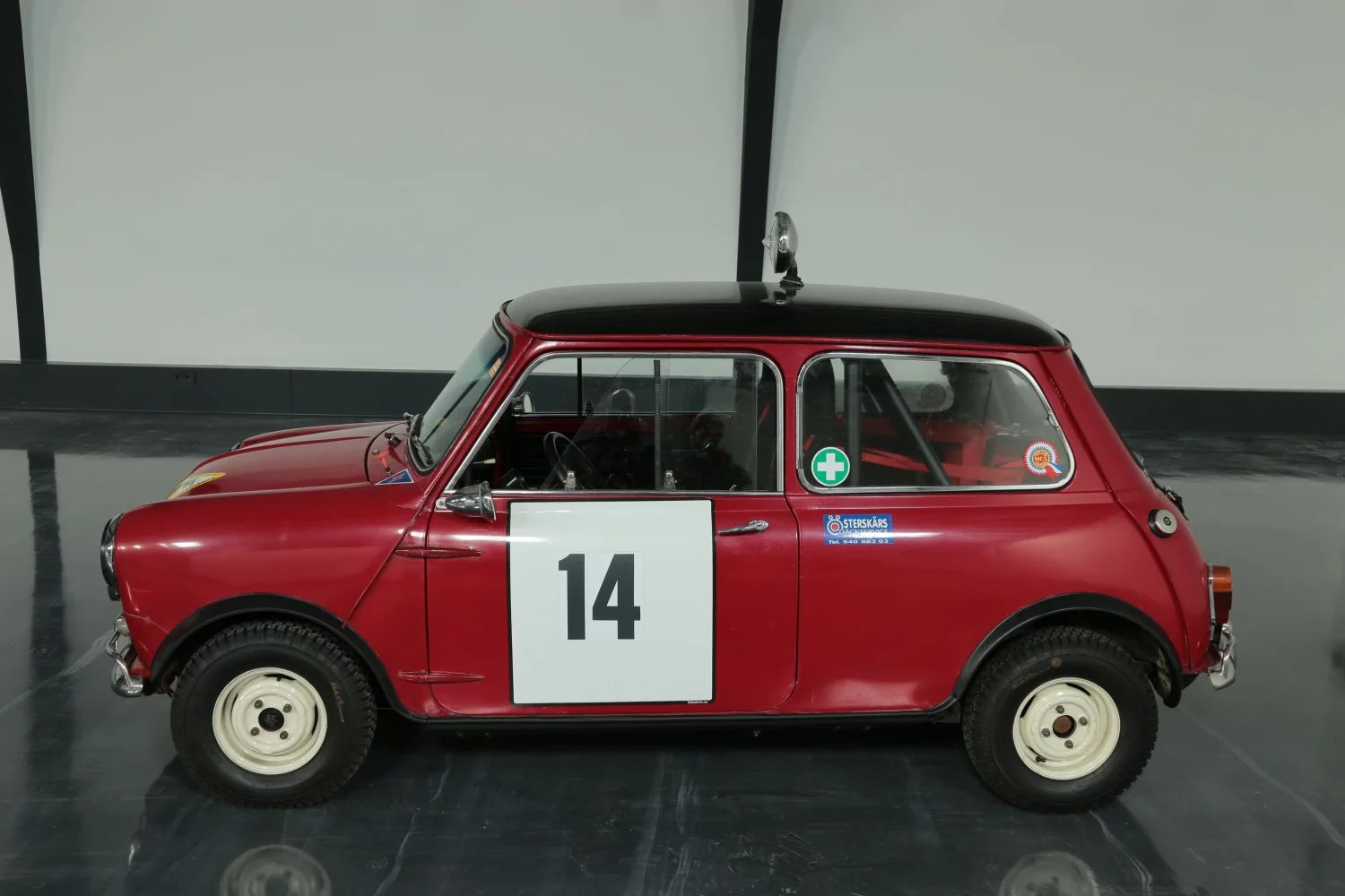 Morris Cooper 4