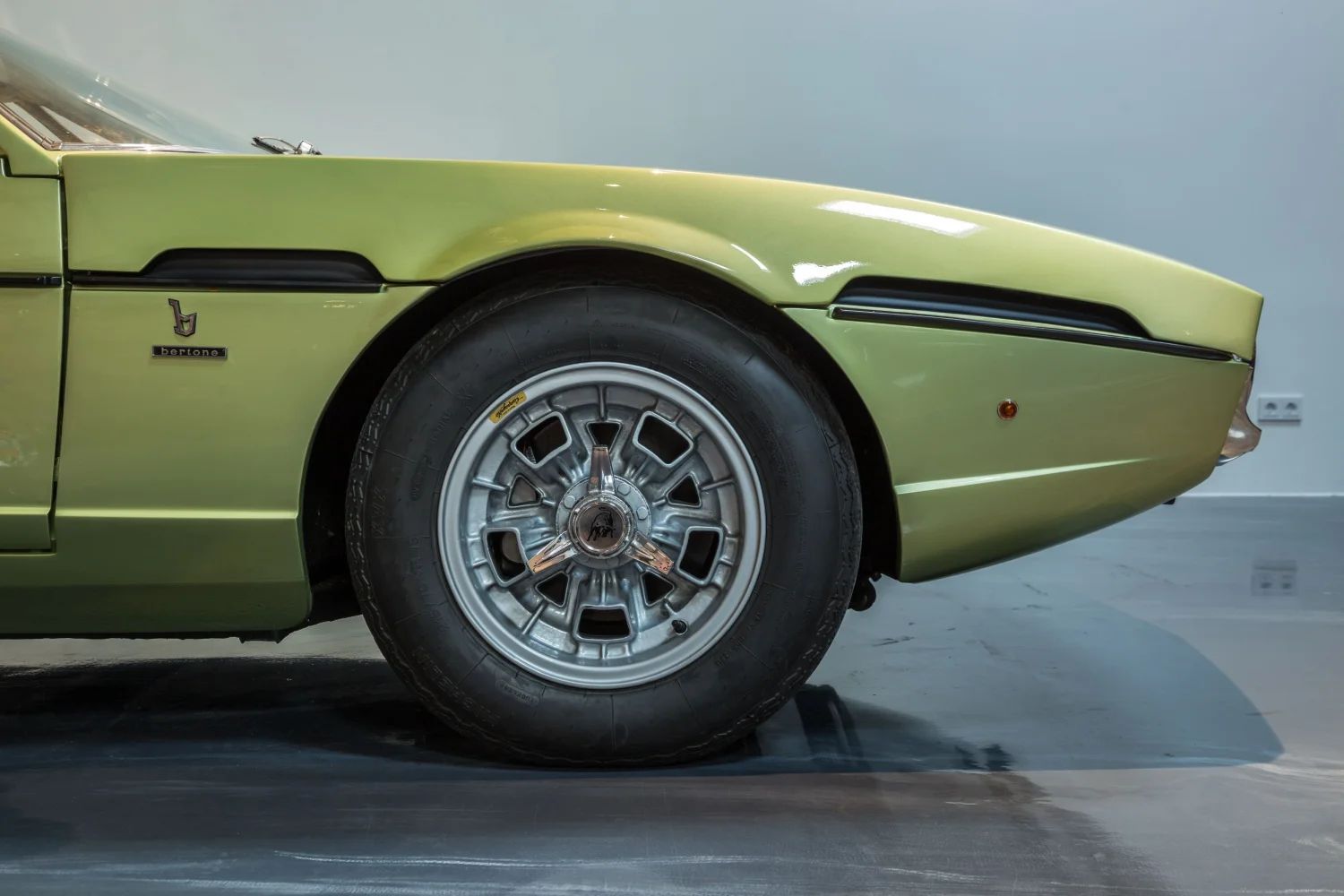 Lamborghini Espada 400 GT S1 9
