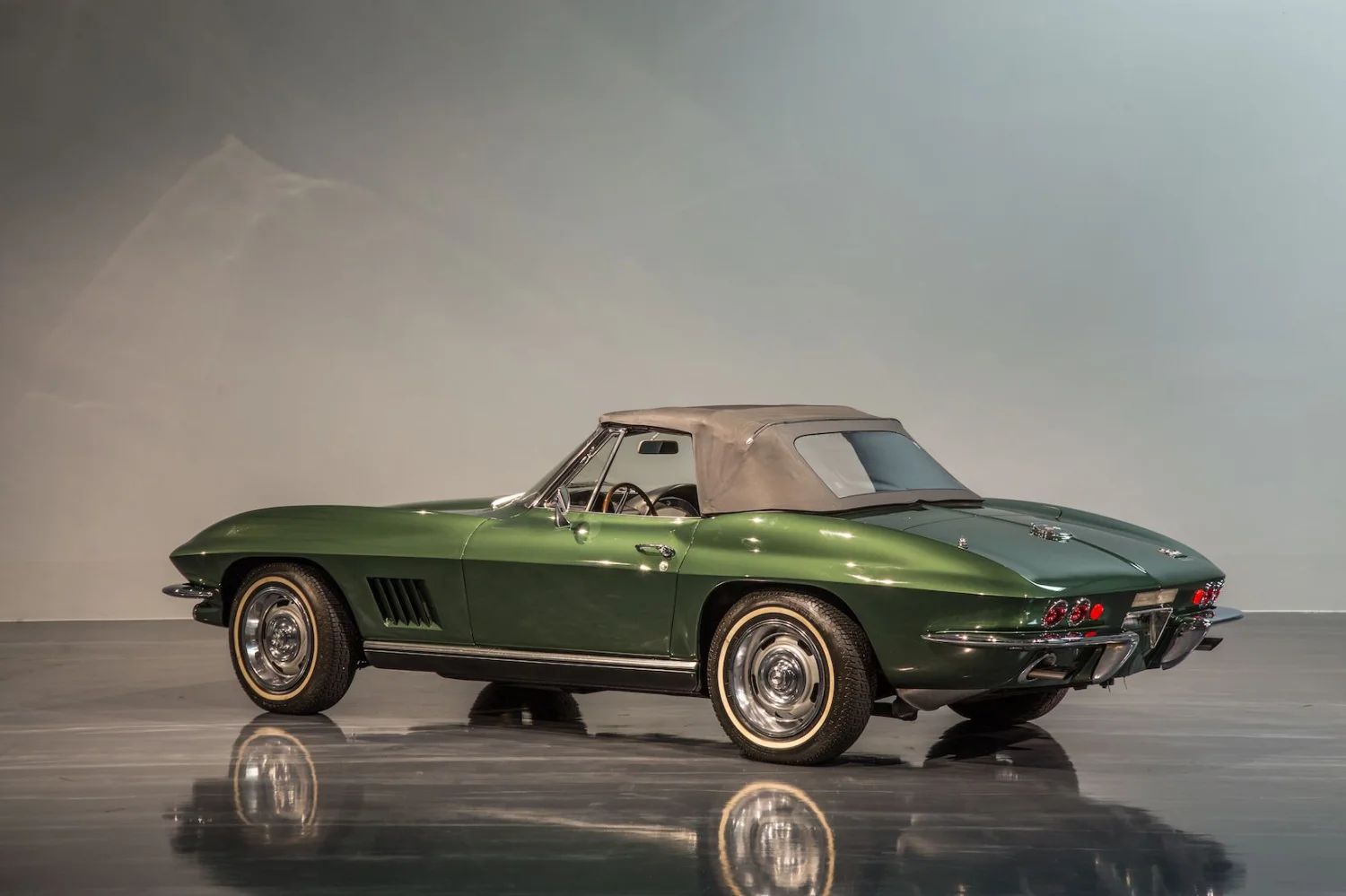 Chevrolet Corvette C2 4