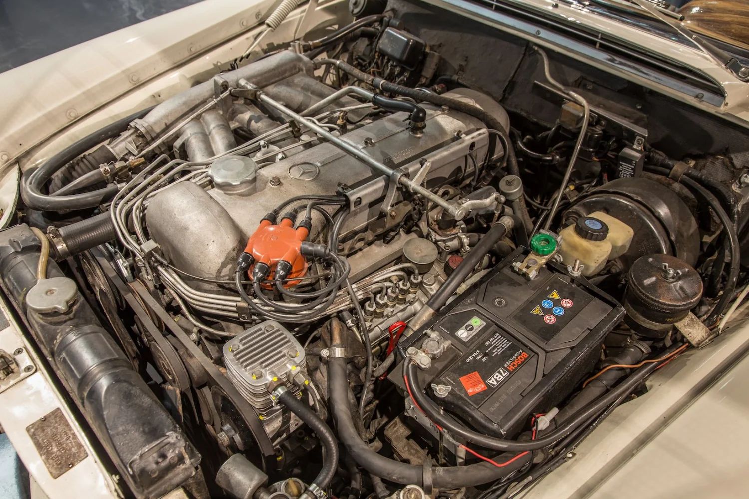 Mercedes-Benz 300 SE W112 8