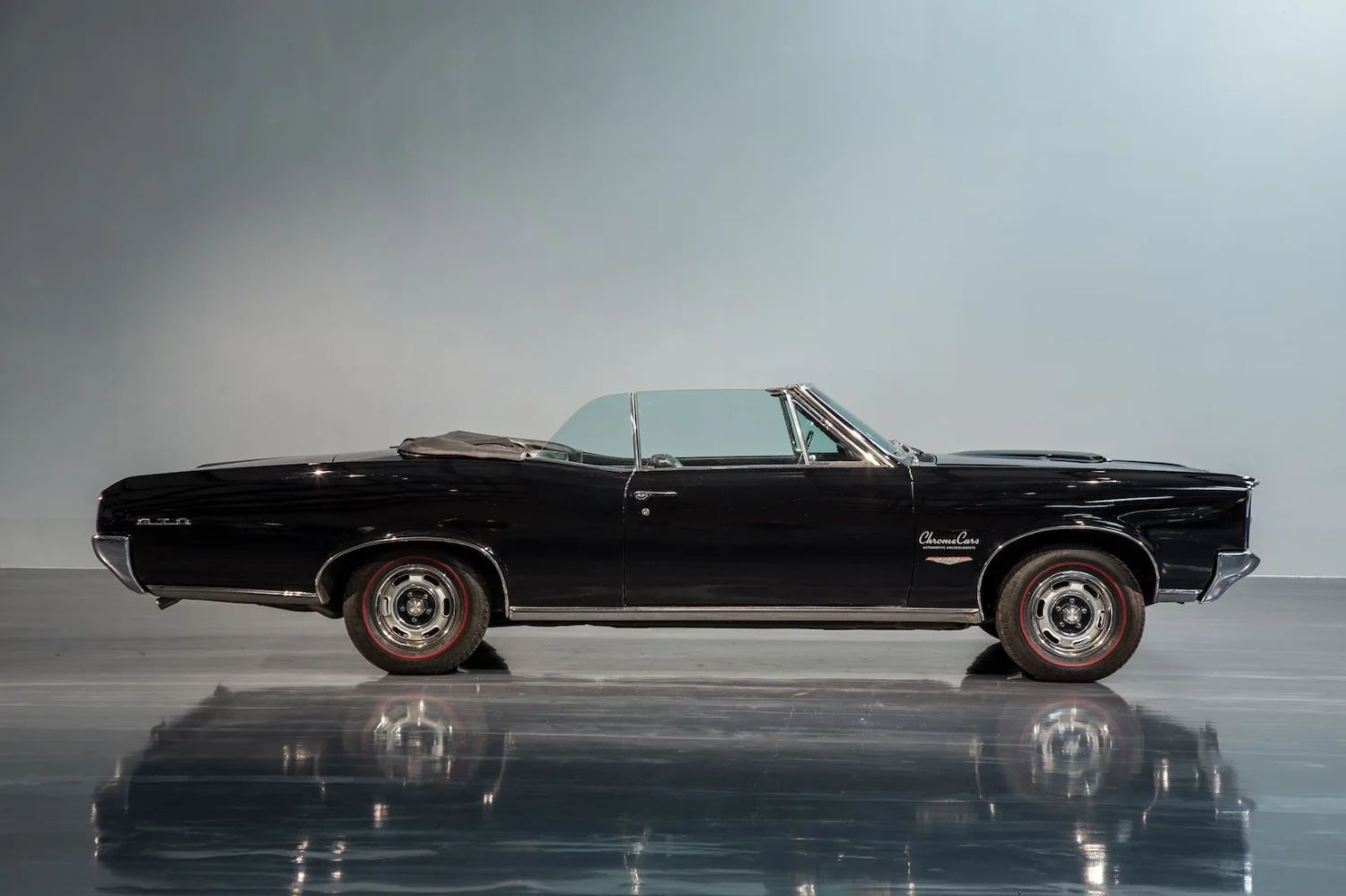 GTO Convertible 10