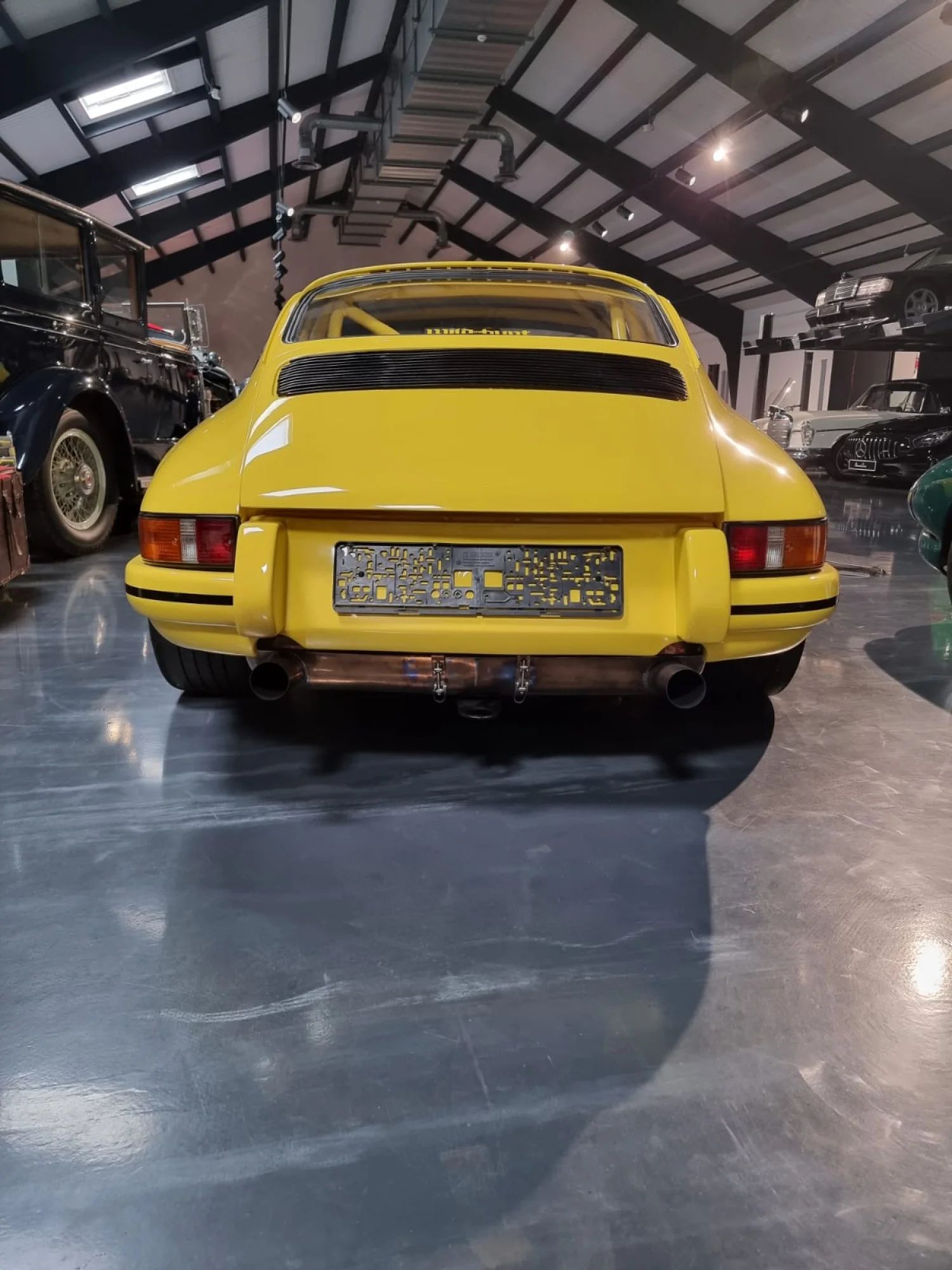Porsche 911 ST 2.7 Recreation 8