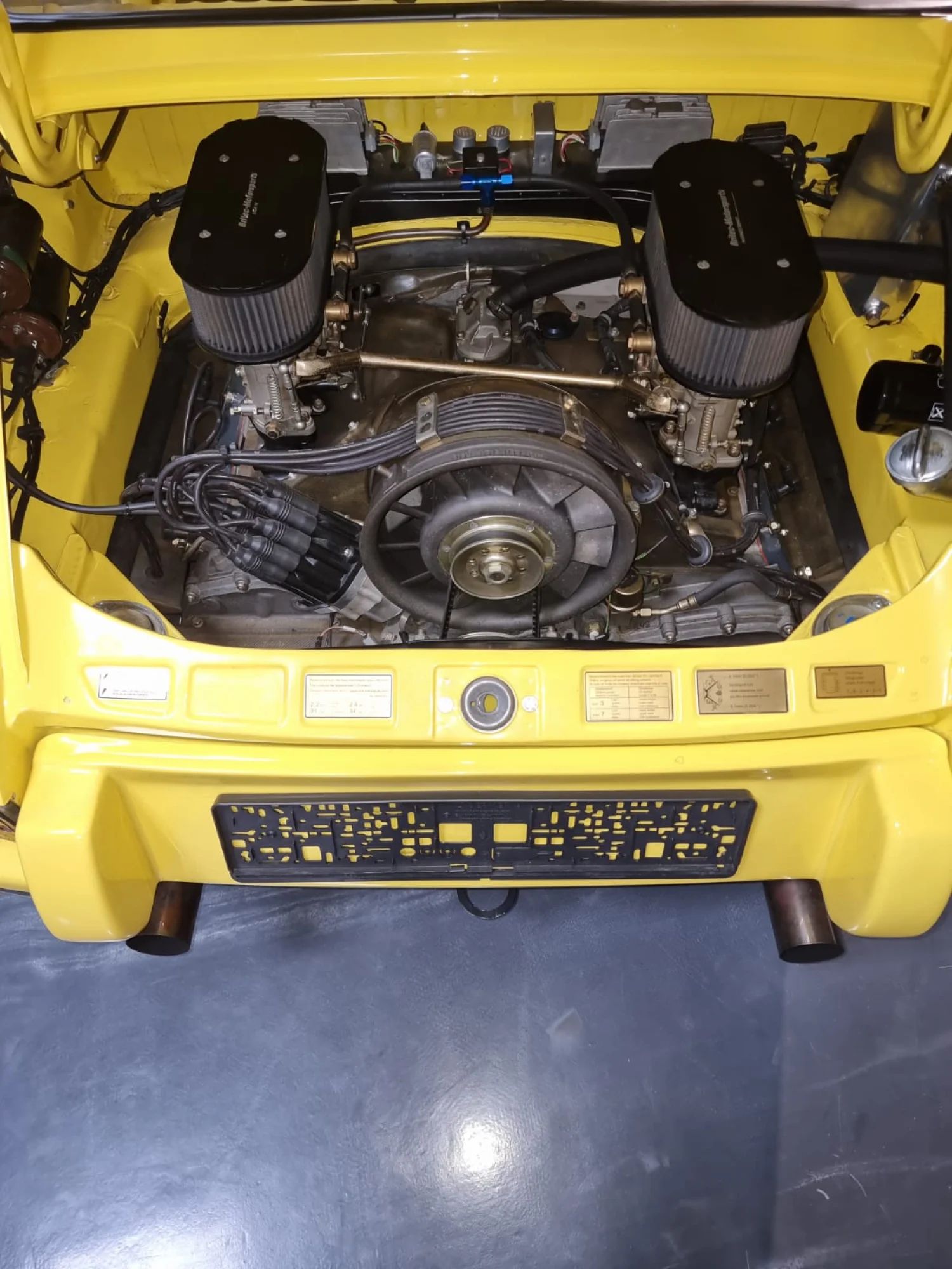 Porsche 911 ST 2.7 Recreation 9