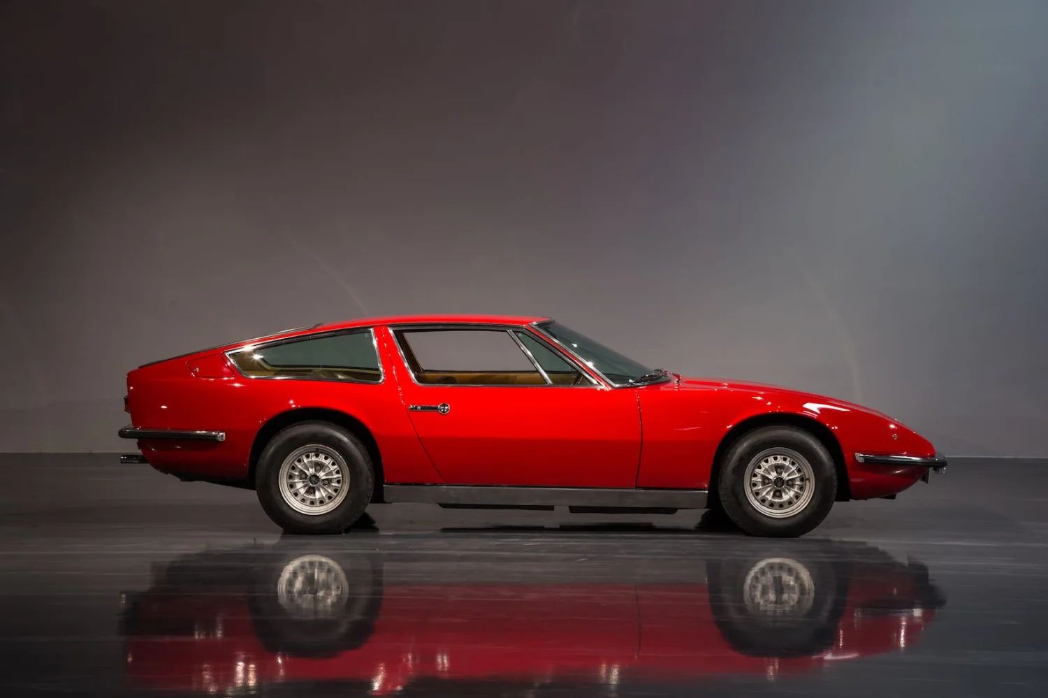 Maserati Indy 4200 10