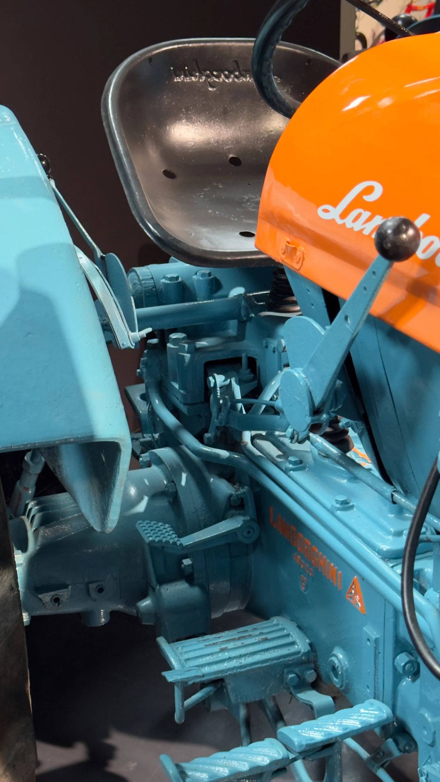 Lamborghini FL3 3352 12