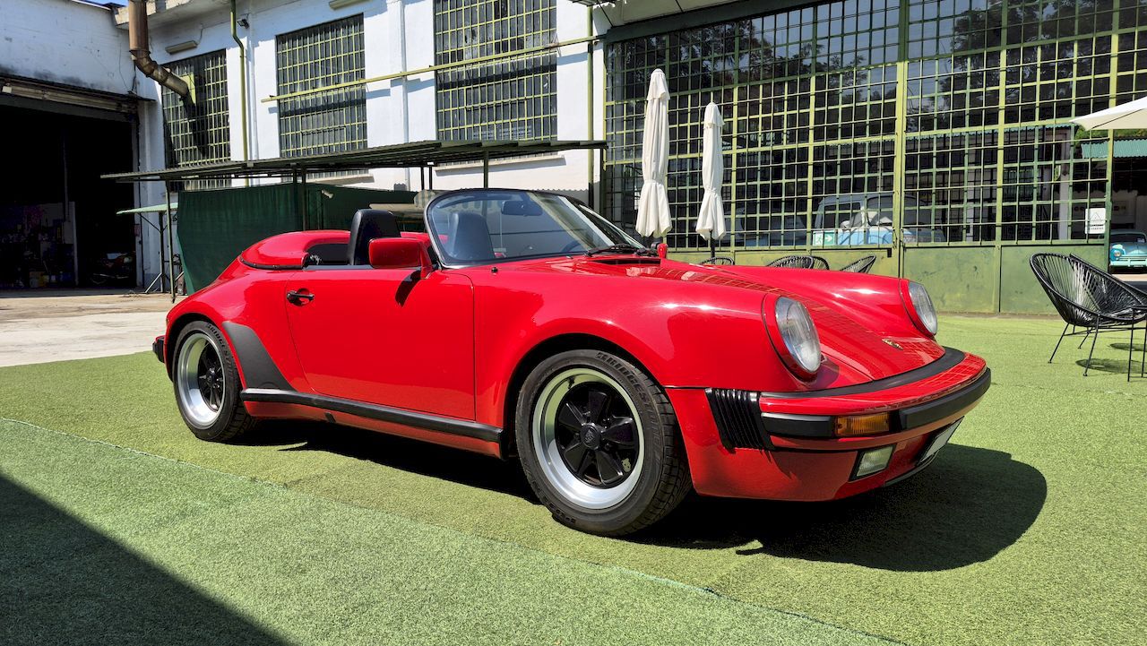 Porsche 911 Speedster 3.2 10
