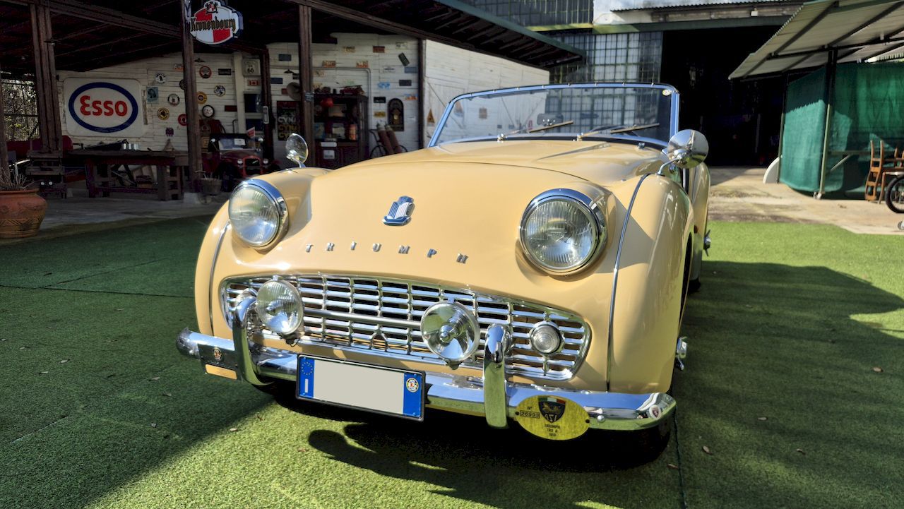 Triumph TR 3A 7