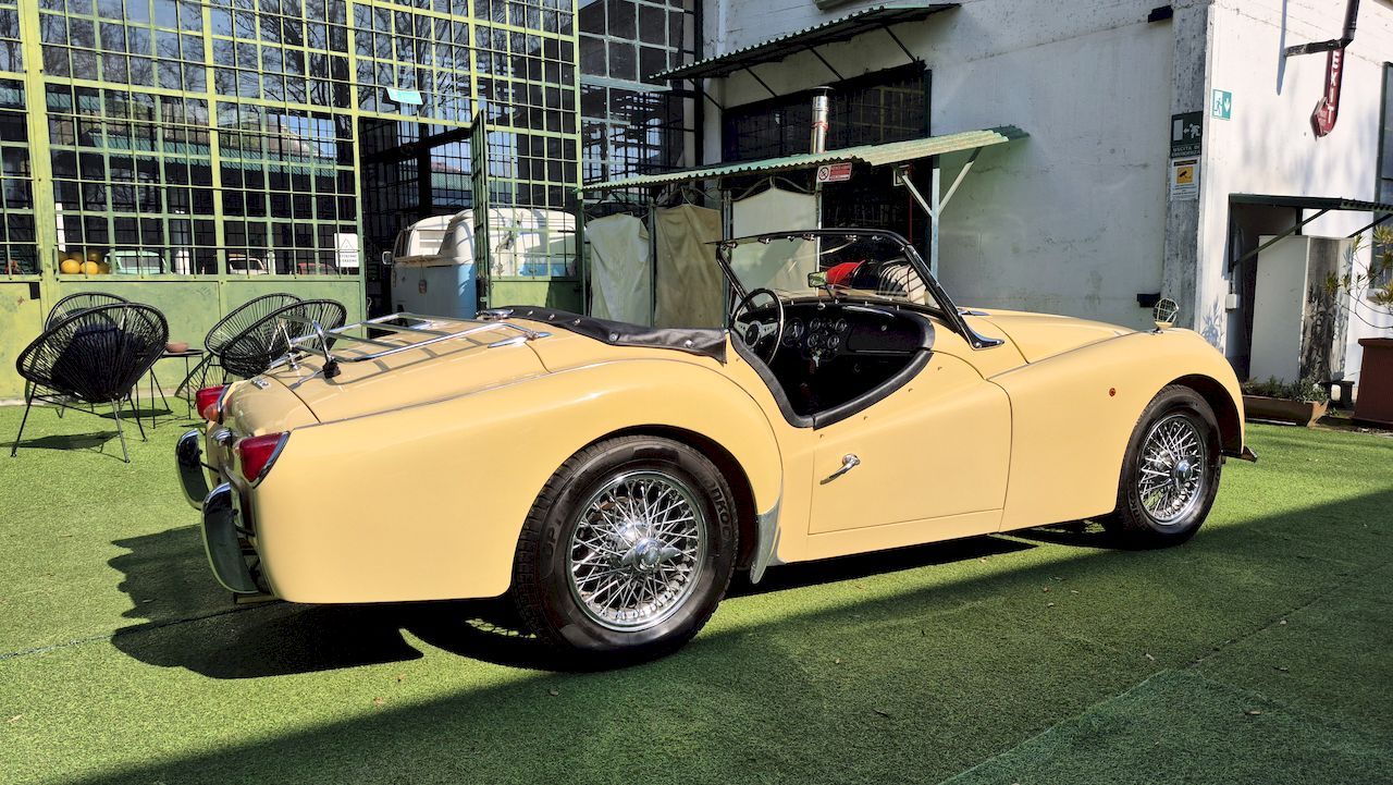 Triumph TR 3A 13