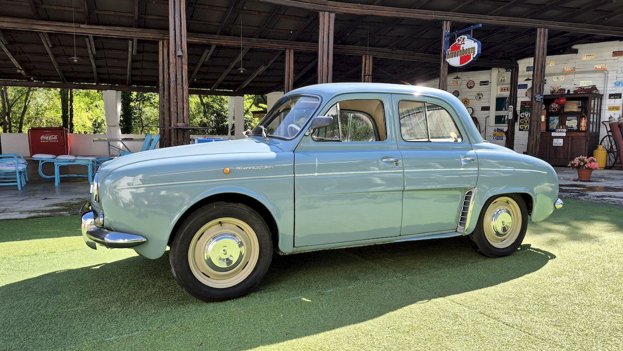 Alfa Romeo Dauphine R 1090 6