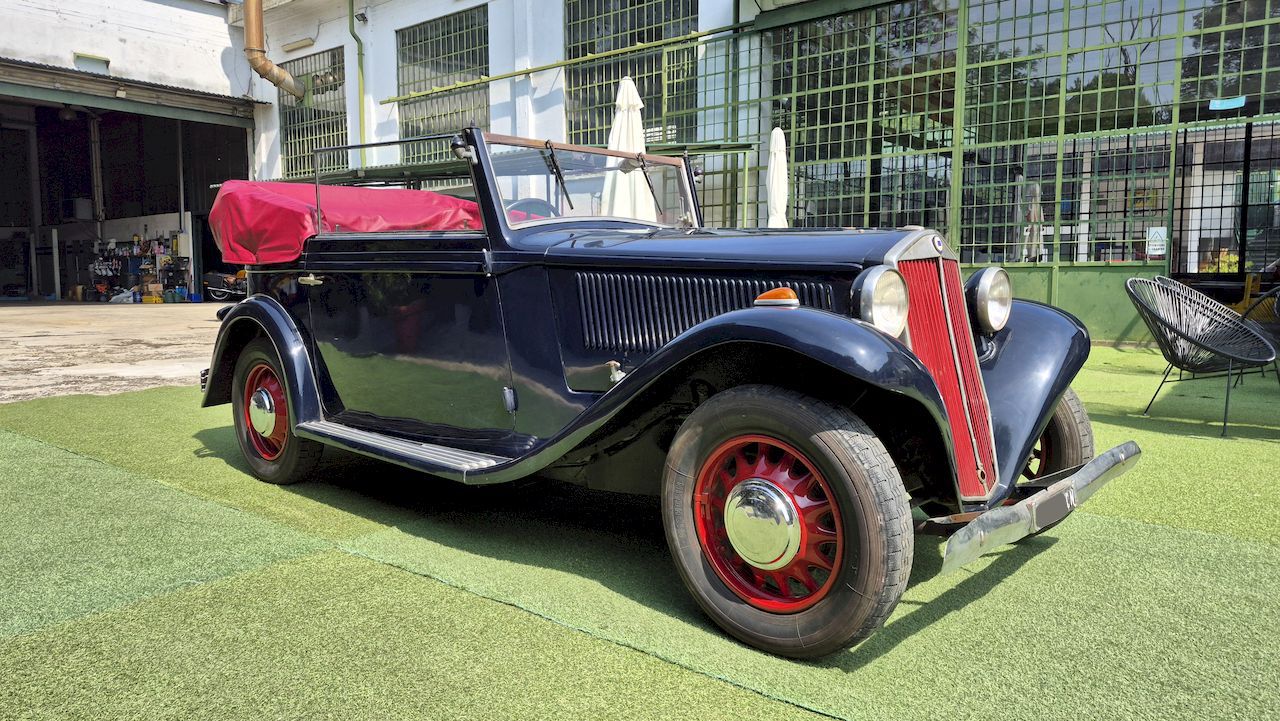 Lancia Augusta 10