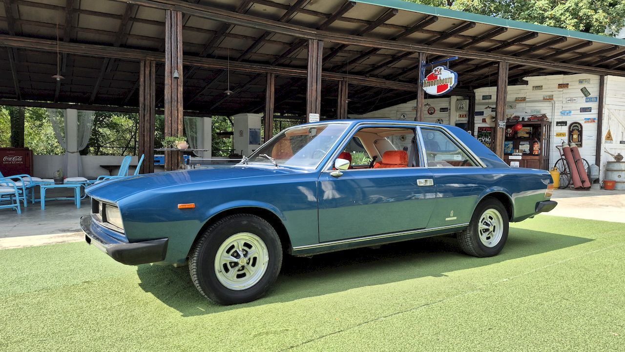 Fiat 130 Coupé 6