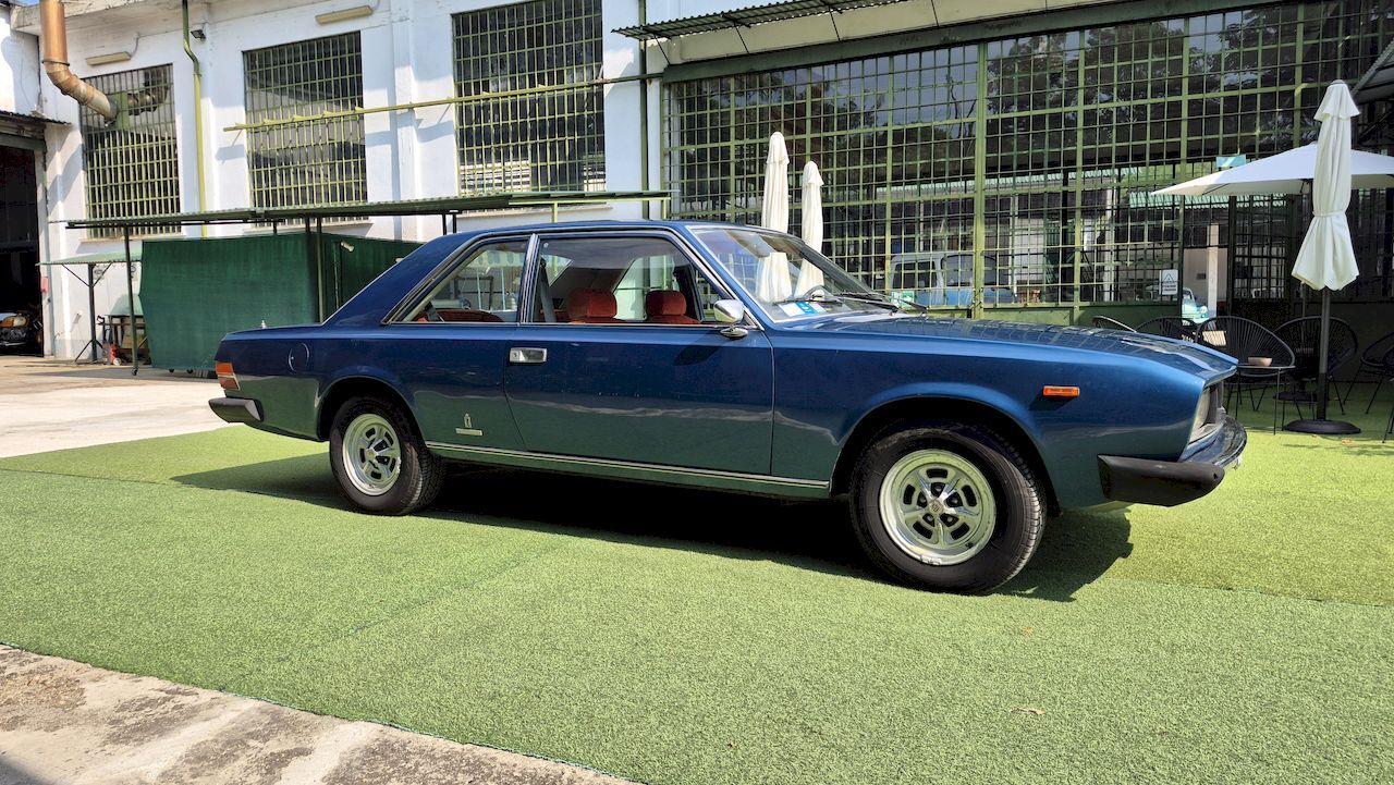 Fiat 130 Coupé 11