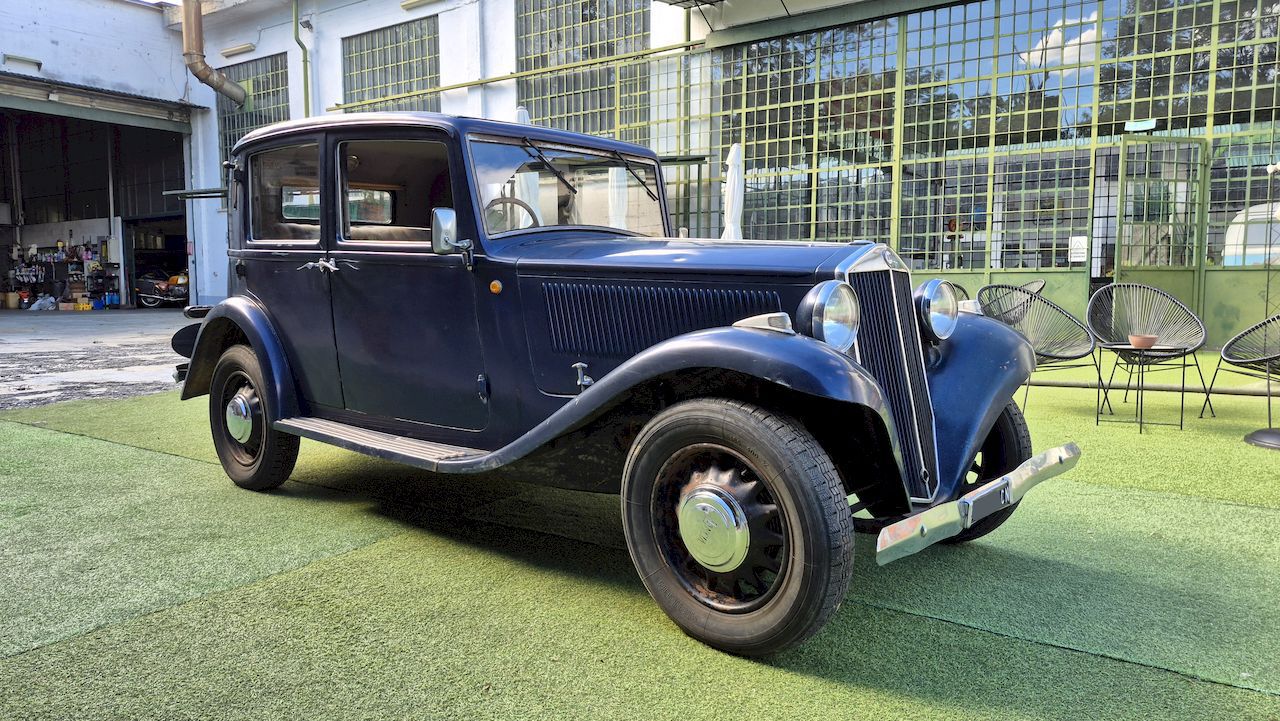Lancia Augusta 10