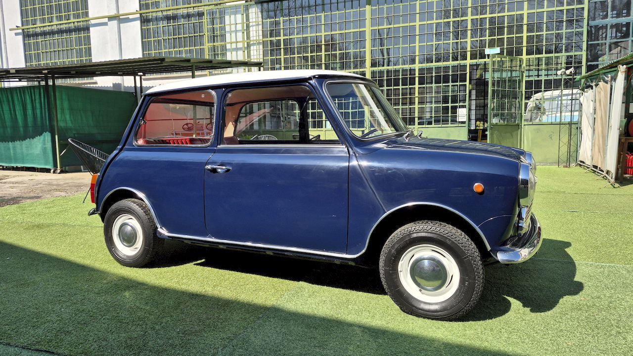 Mini 850 11