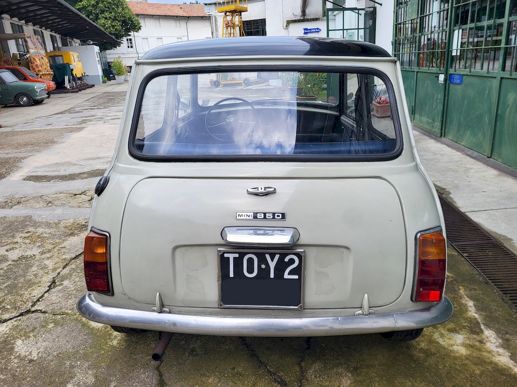 Mini 850 11