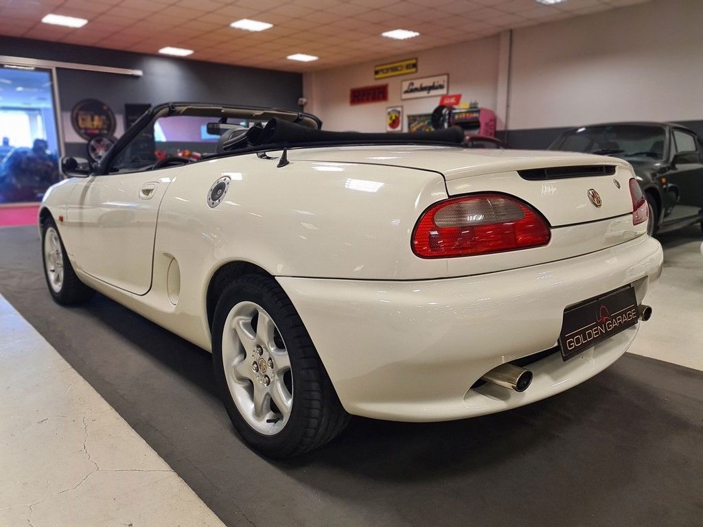 MG MGF 1.8i 5