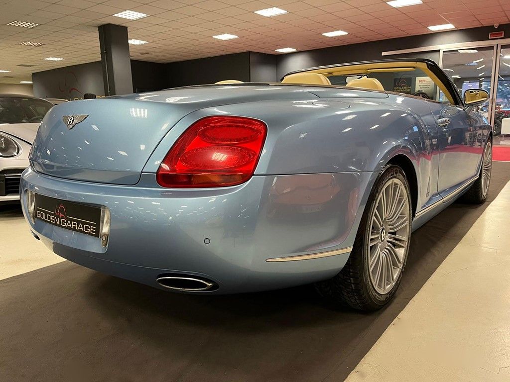 Bentley Continental GTC 6