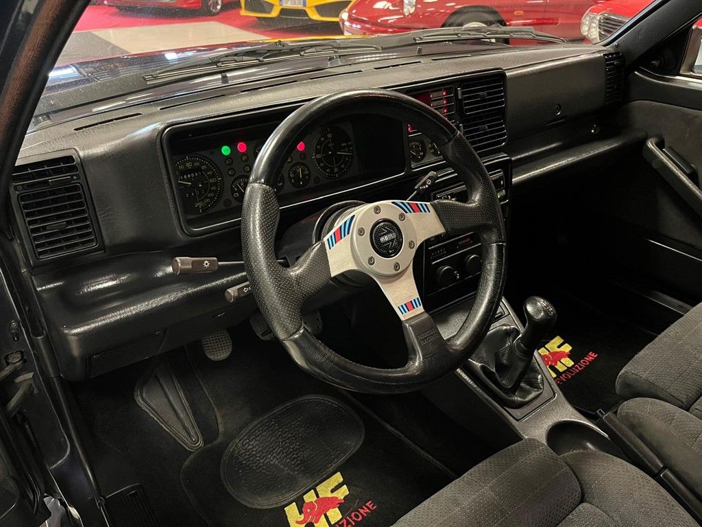 Lancia Delta EVOLUZIONE 12