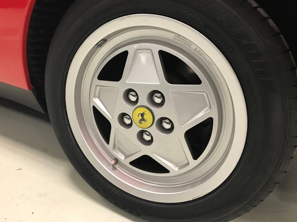 Ferrari Mondial T 8