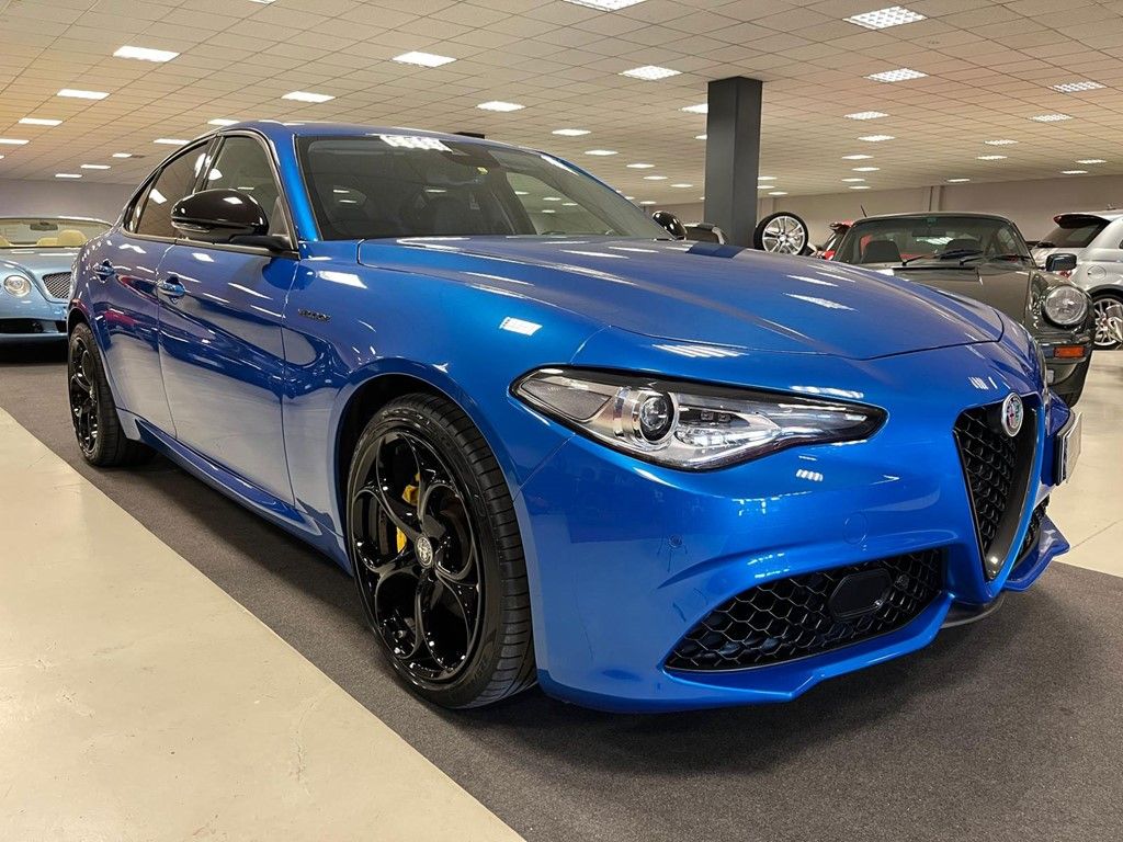 Alfa Romeo Giulia 2.2 210cv AT8 AWD Q4 Veloce 4