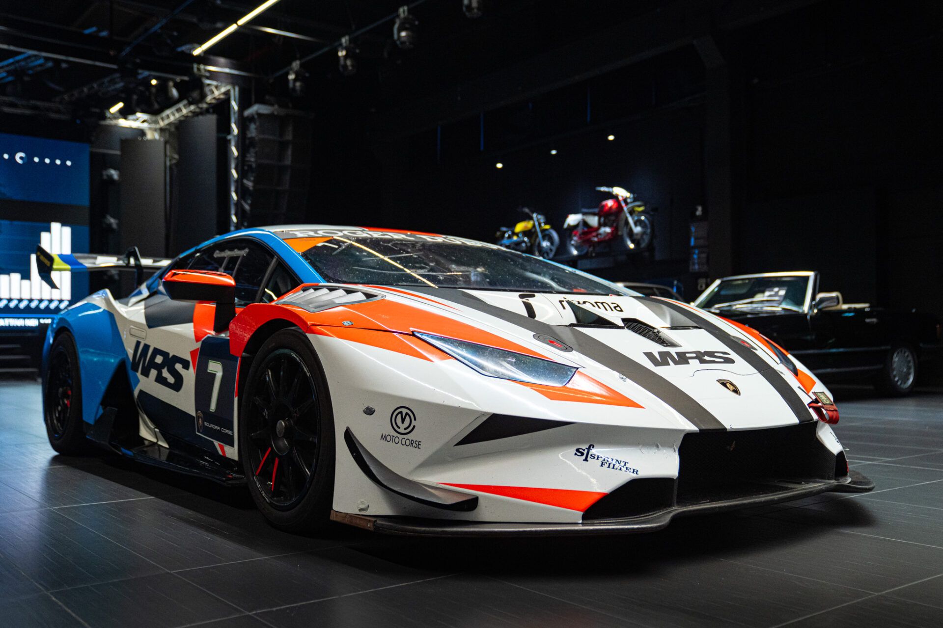 Lamborghini HURACÀN SUPER TROFEO EVO1 3