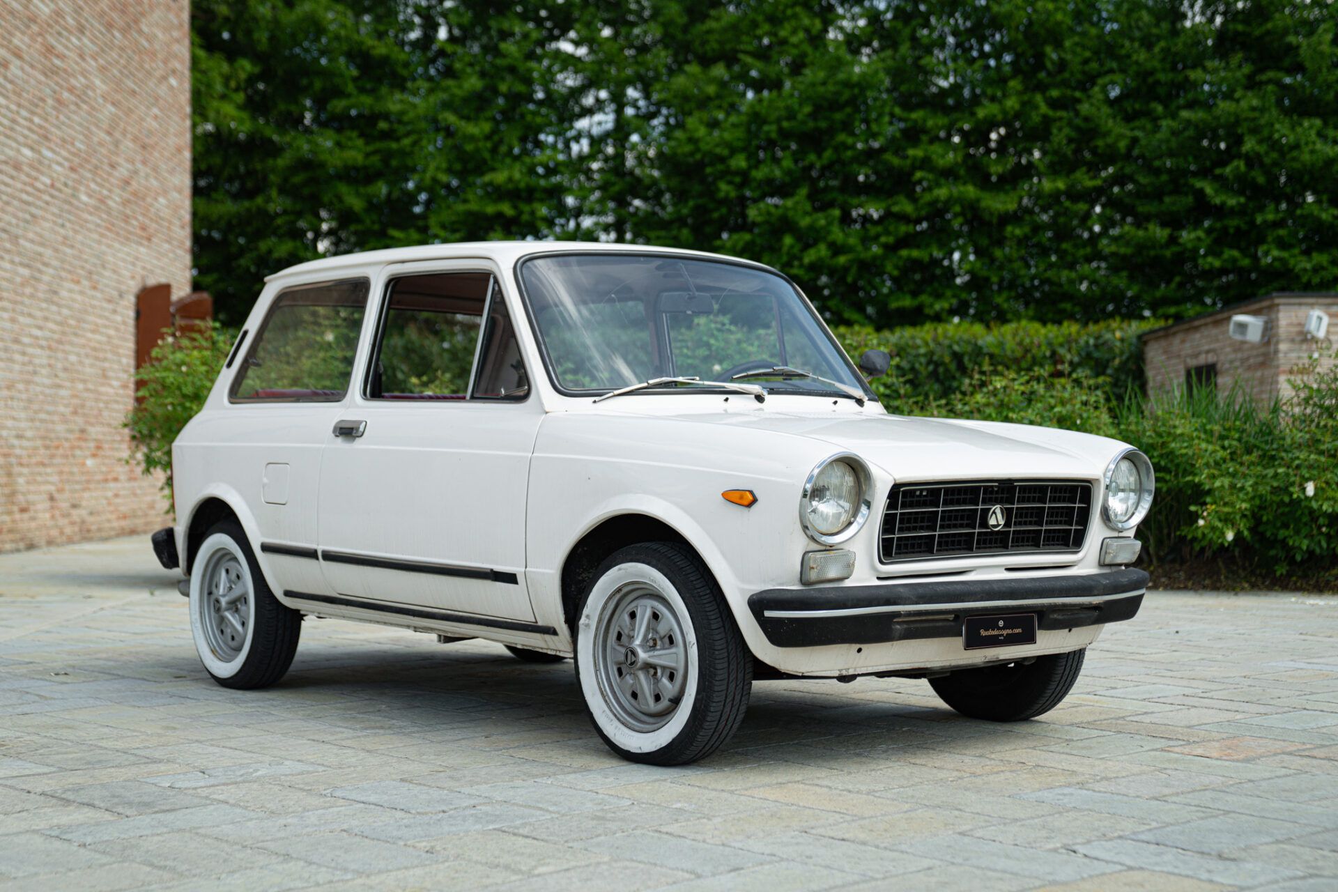 A 112 ELEGANT 2