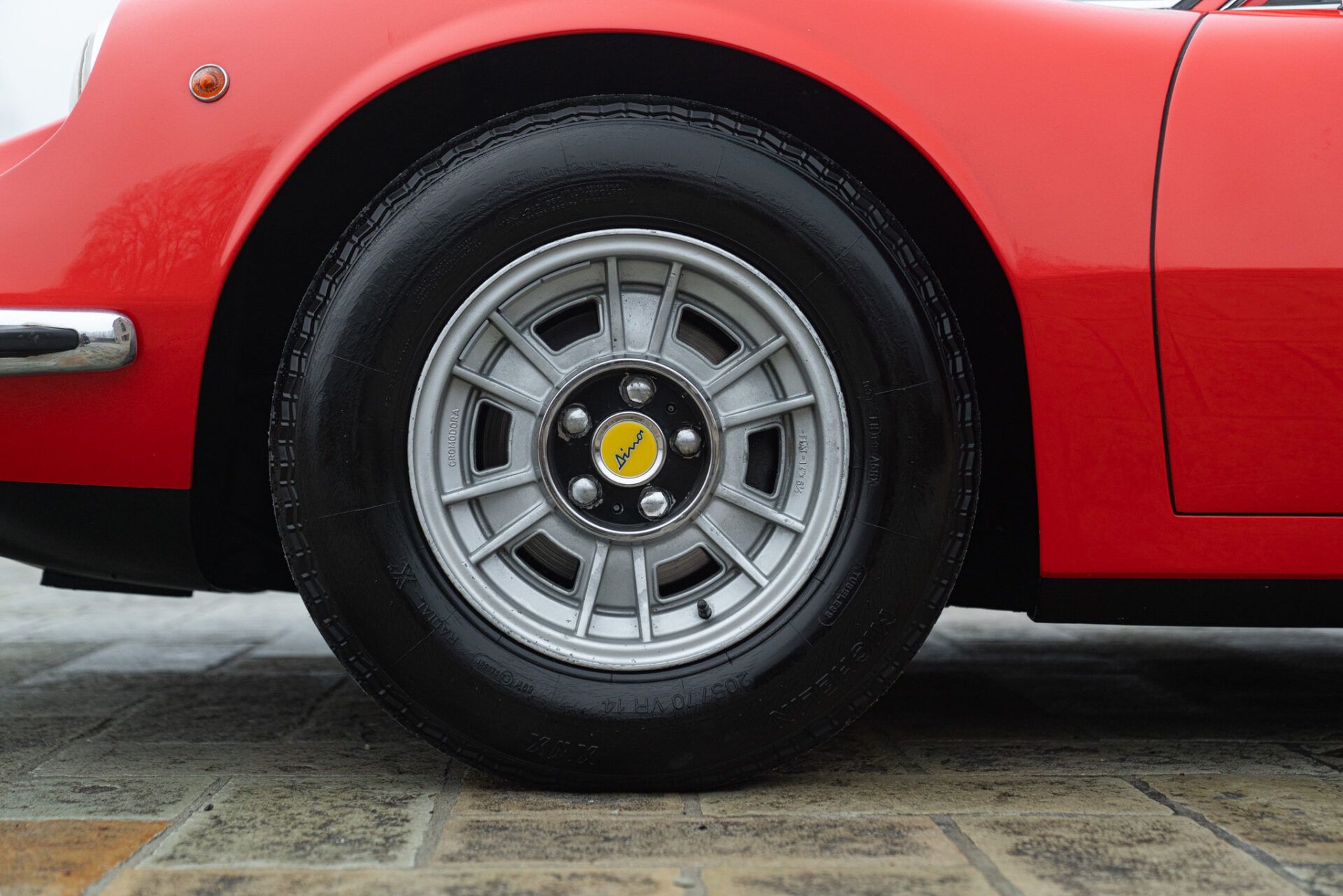 Ferrari DINO 246 GT 30