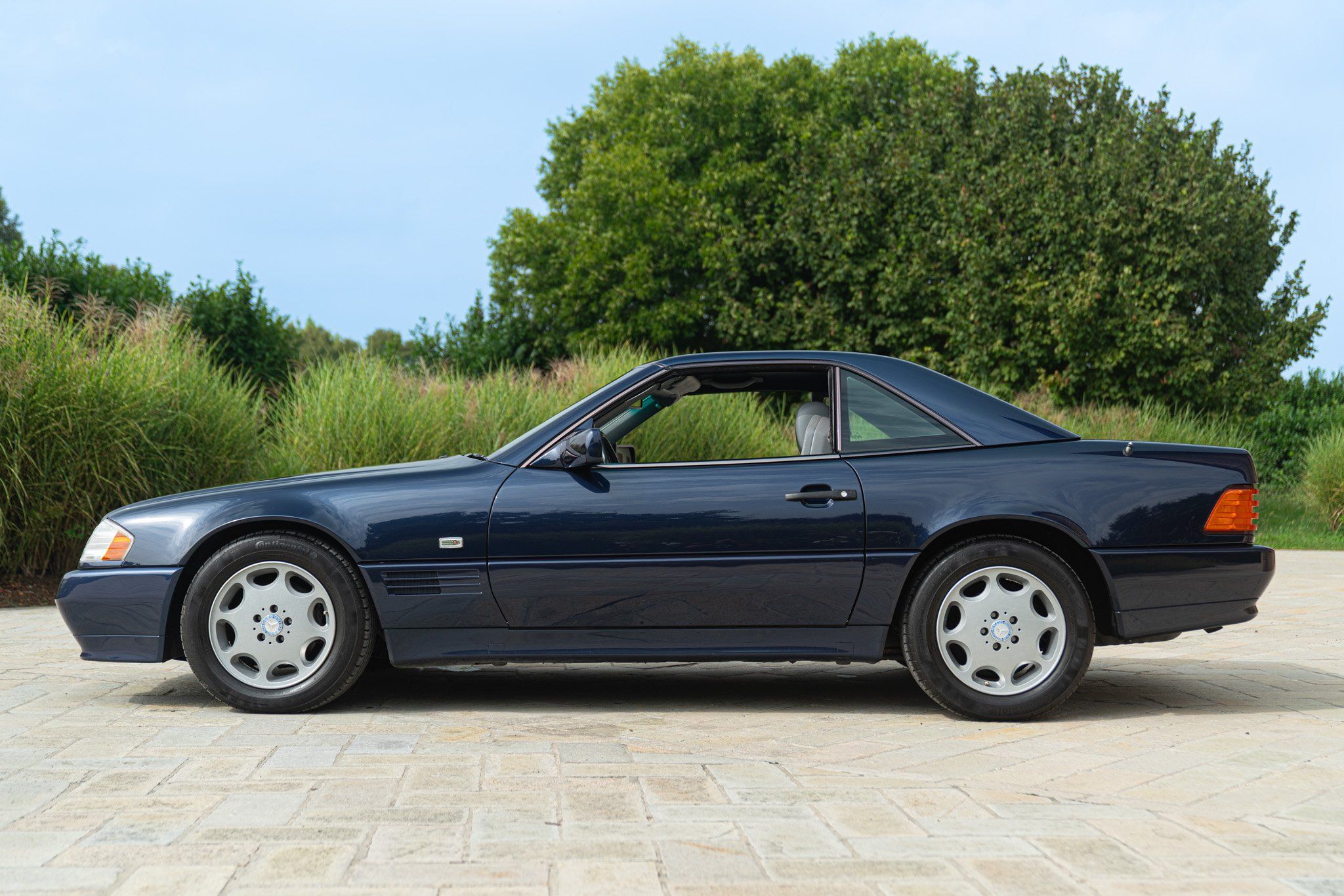 Mercedes-Benz SL 320 4
