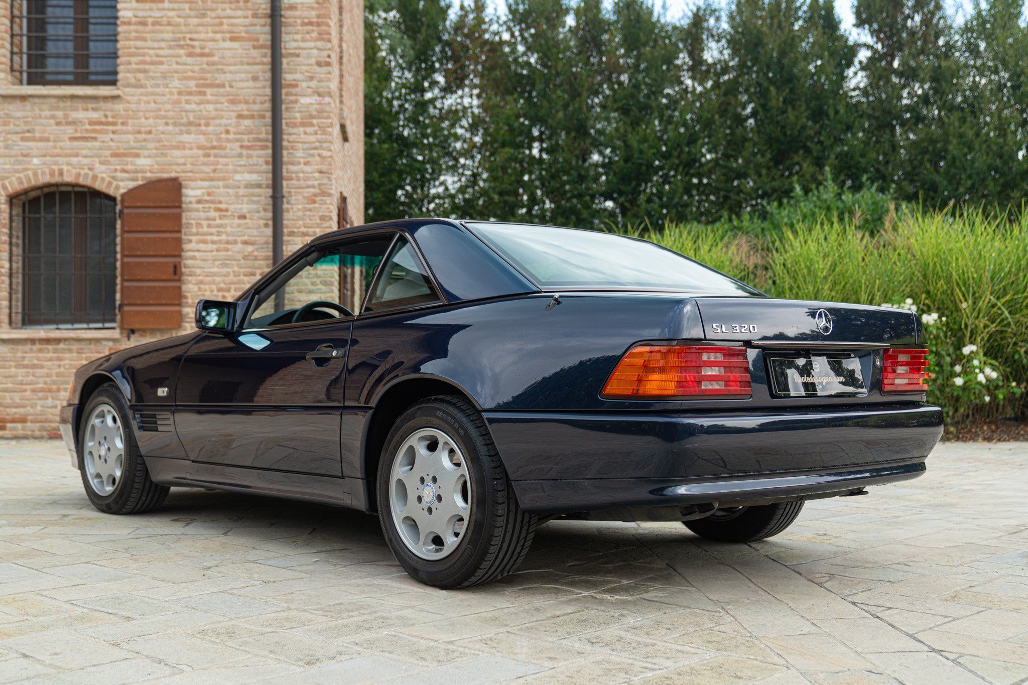 Mercedes-Benz SL 320 6