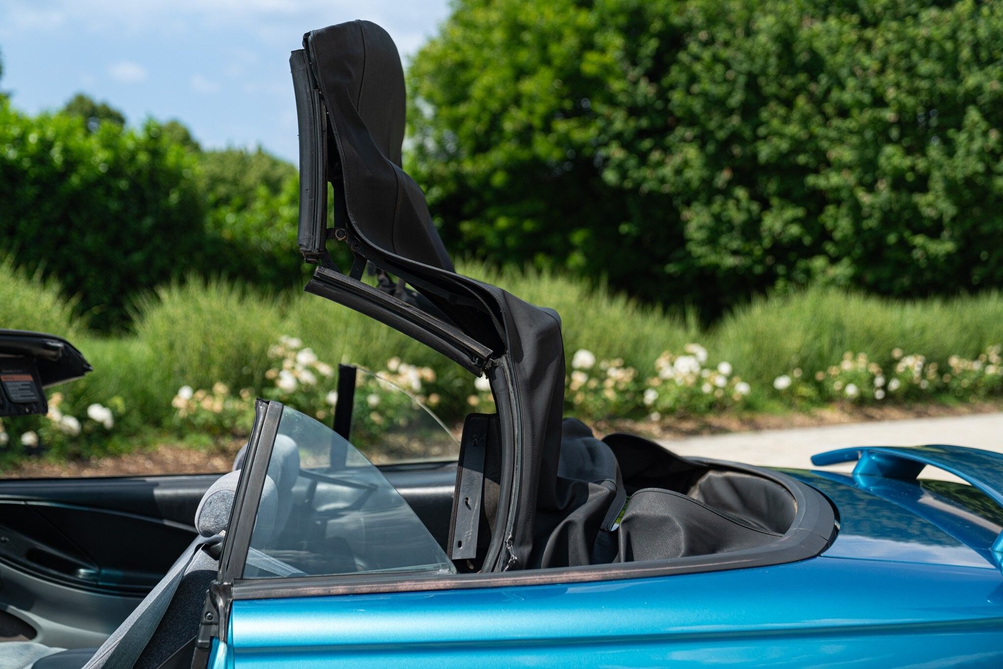 Ford MUSTANG CABRIOLET 21