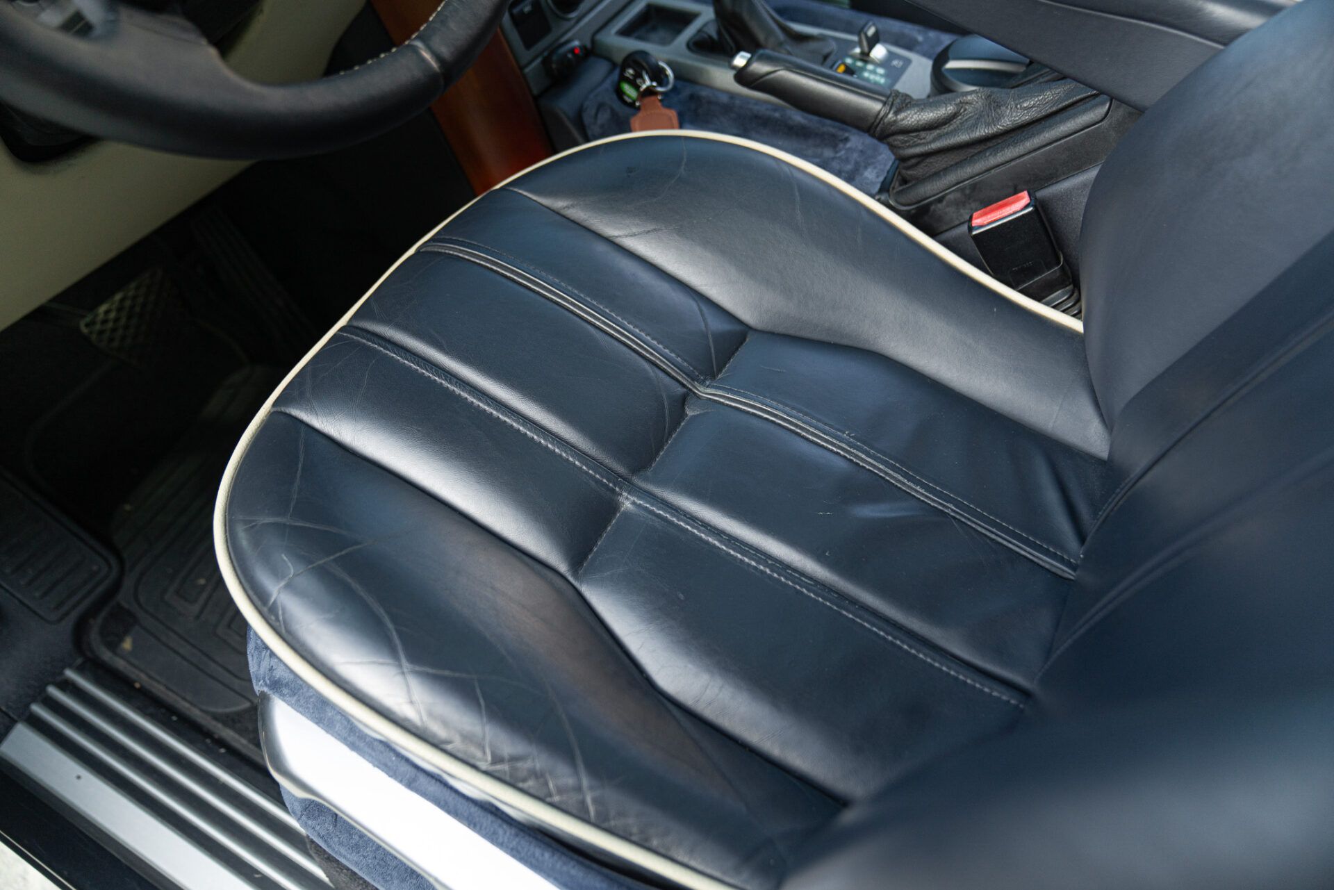 RANGE ROVER VOGUE AUTOBIOGRAPHY 28