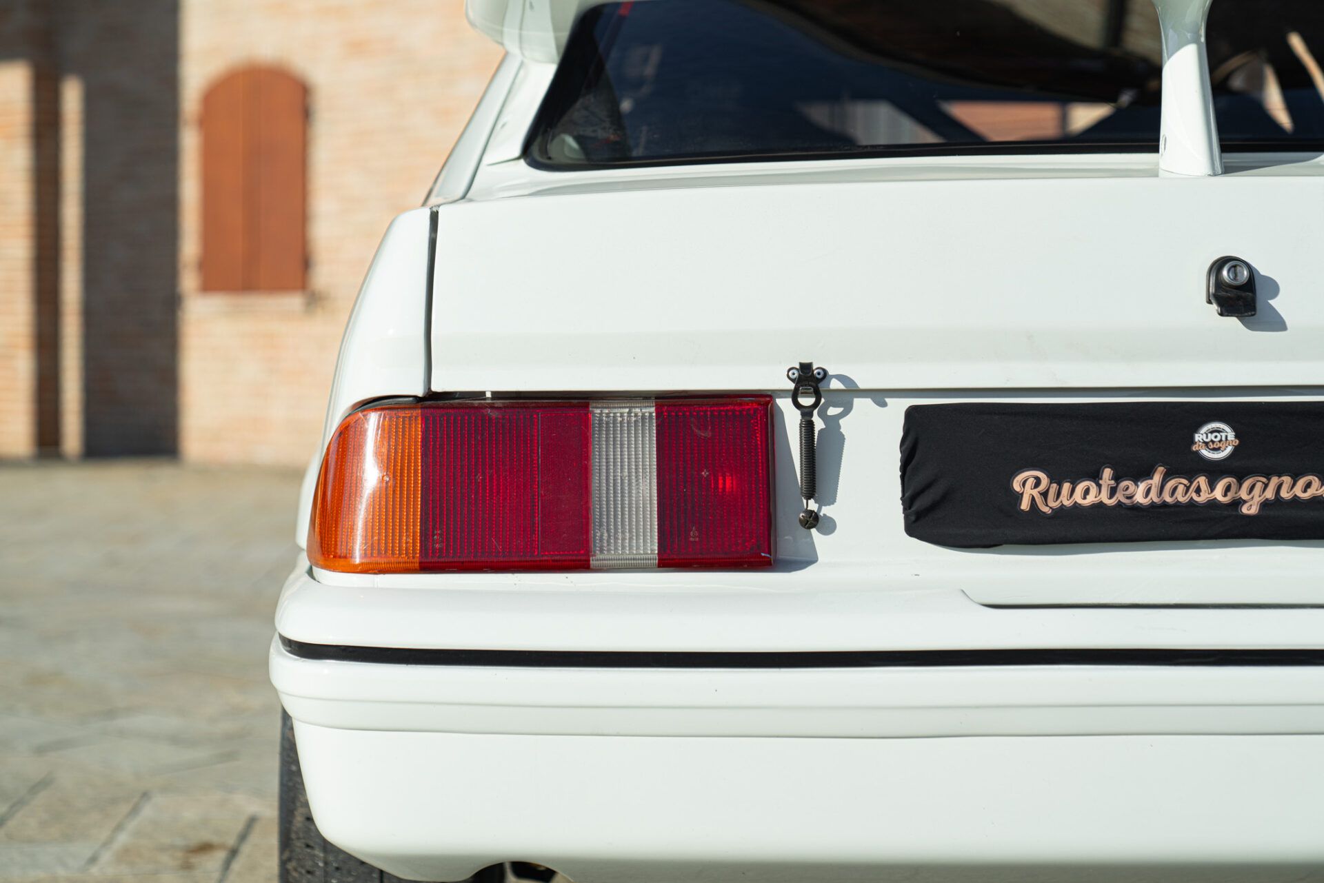 Ford SIERRA RS COSWORTH GR. A 19