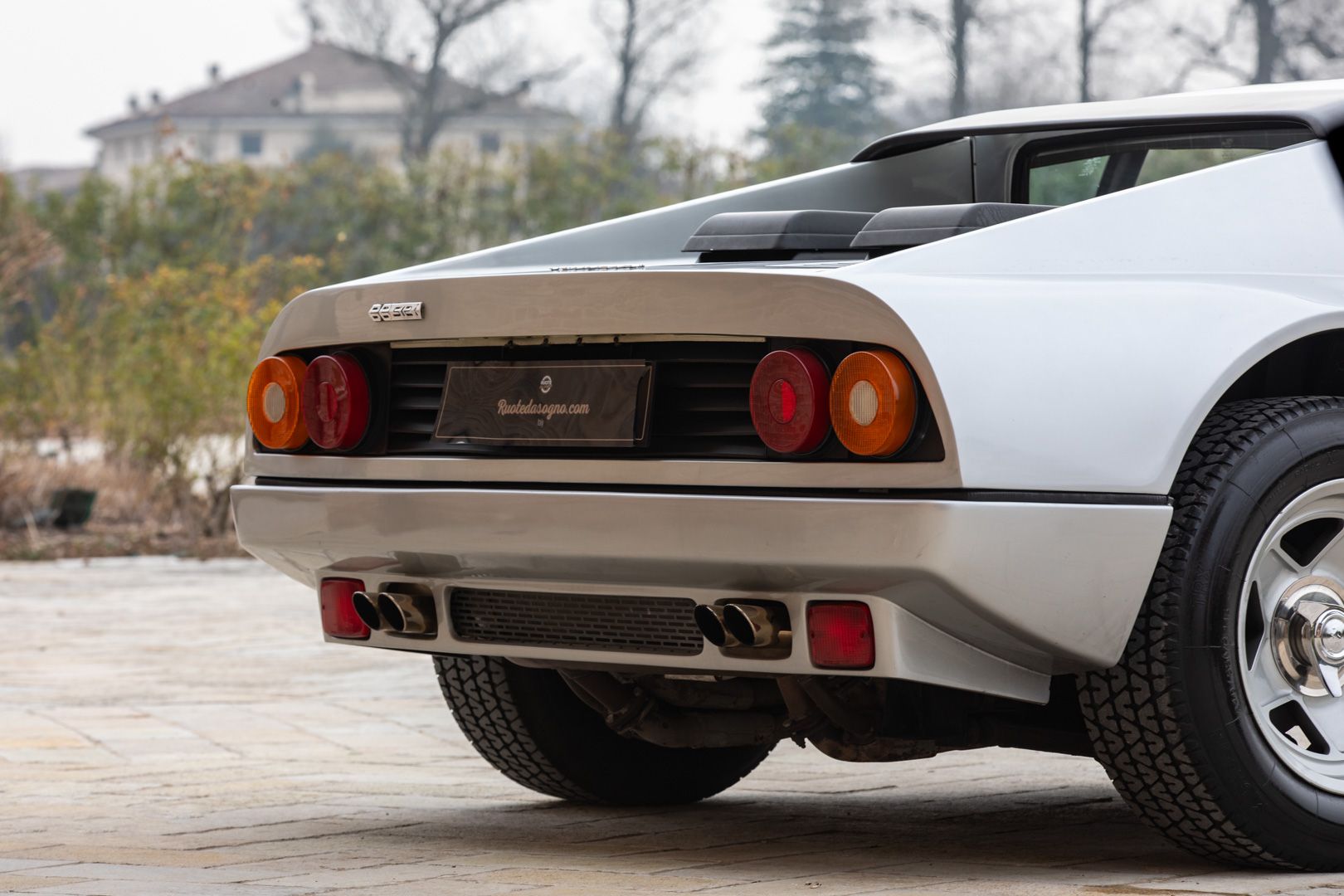Ferrari 512 BBi 22