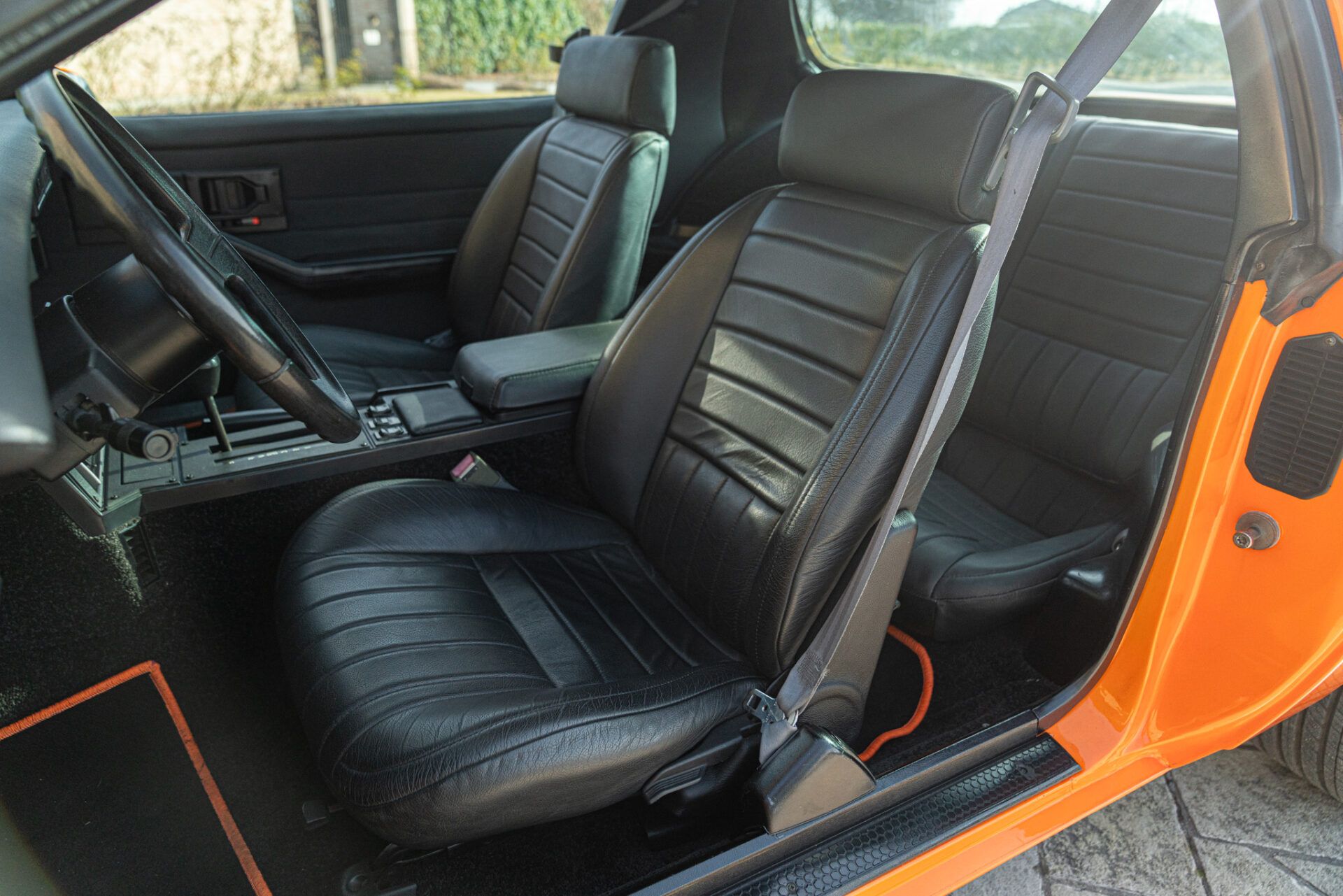 Chevrolet CAMARO III Z28 5.0 V8 27