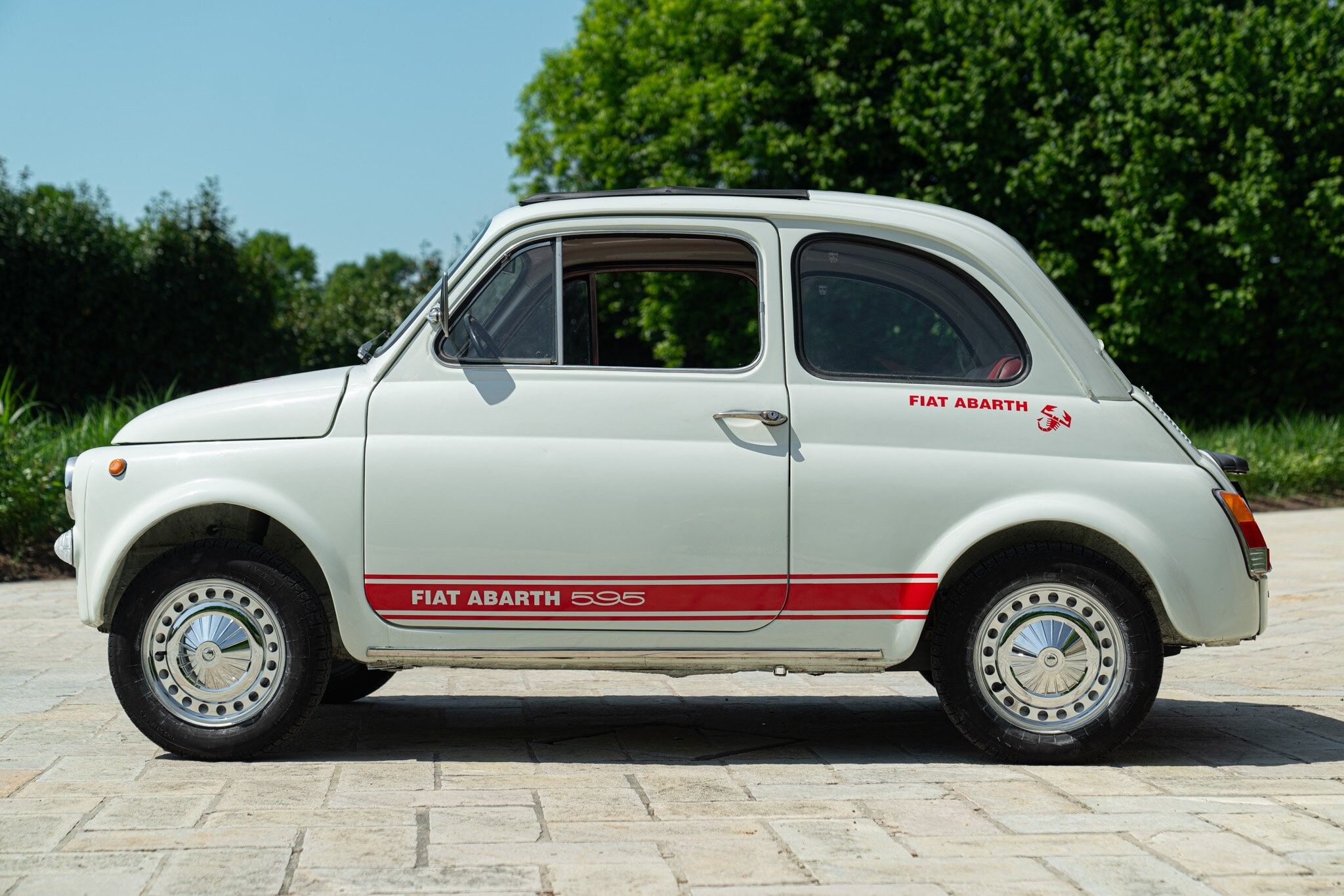 Fiat 500 L “REPLICA ABARTH 595” 4