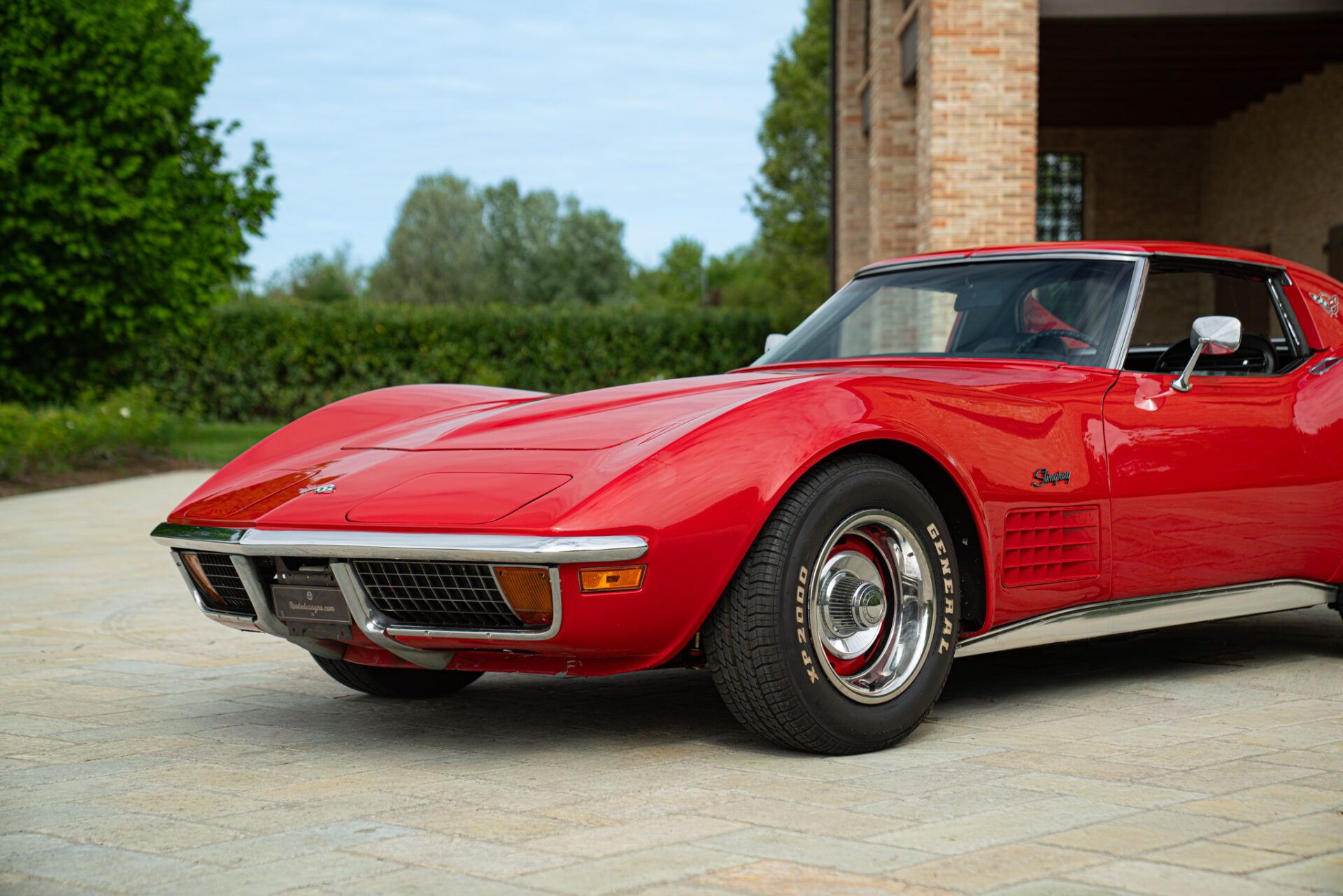 Chevrolet CORVETTE C3 STINGRAY 14