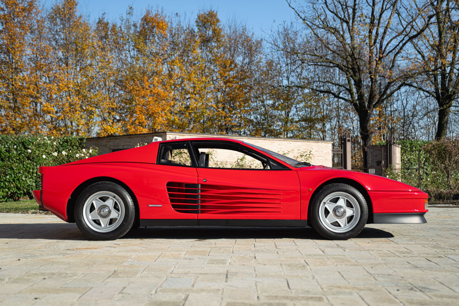 Ferrari TESTAROSSA MONOSPECCHIO – MONODADO 7