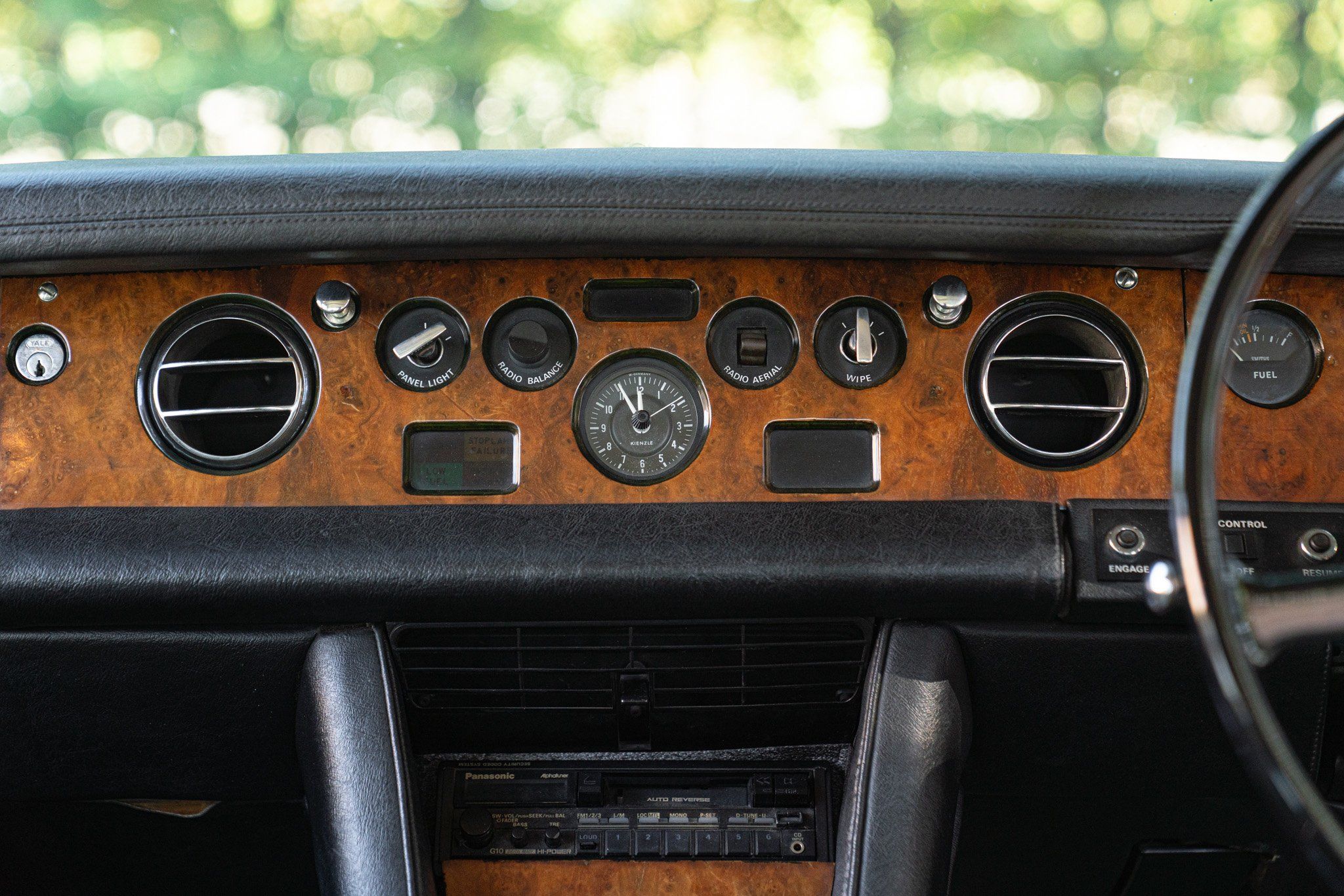 Bentley T1 39